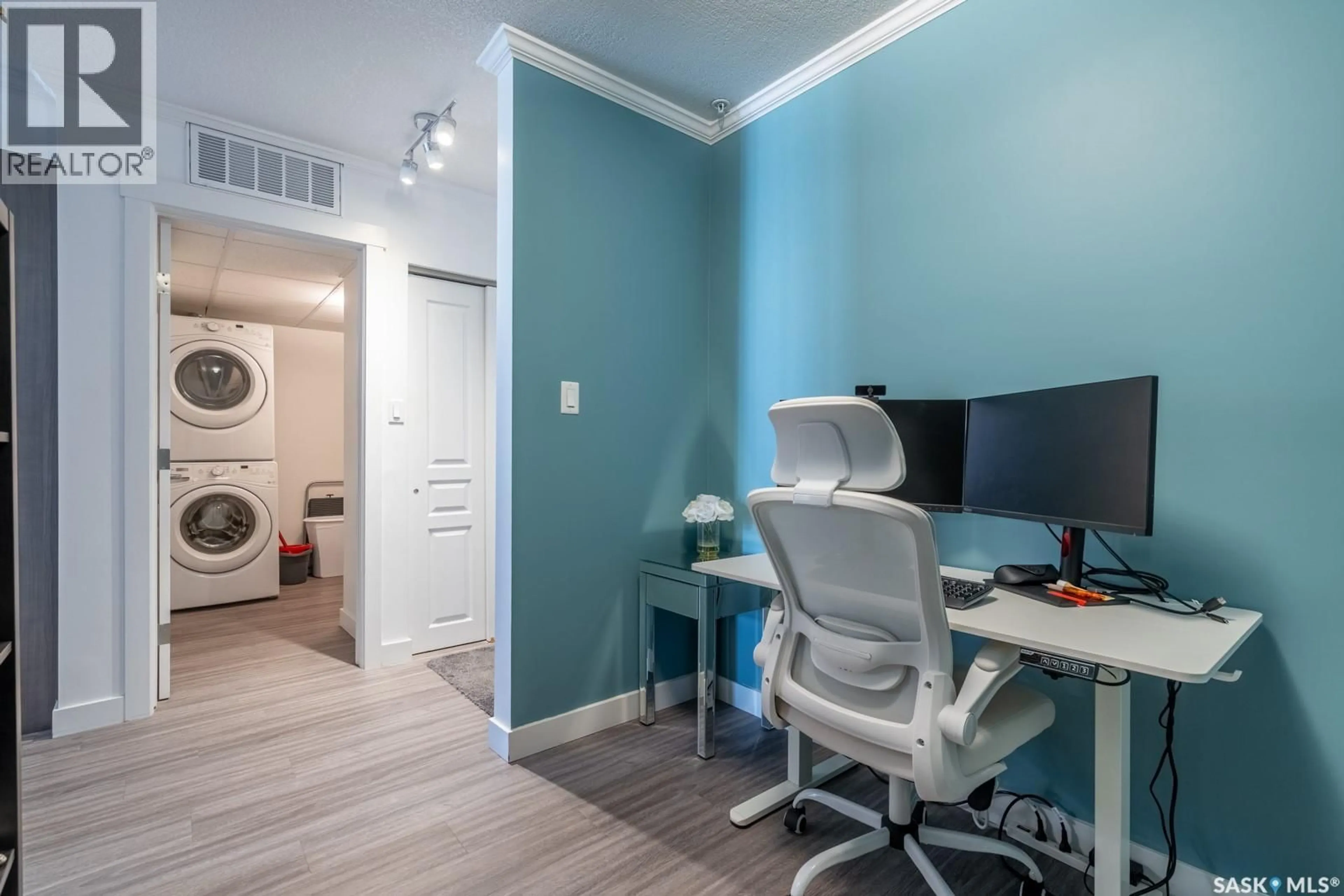 A pic of a room for 404 5301 UNIVERSAL CRESCENT, Regina Saskatchewan S4W0L2