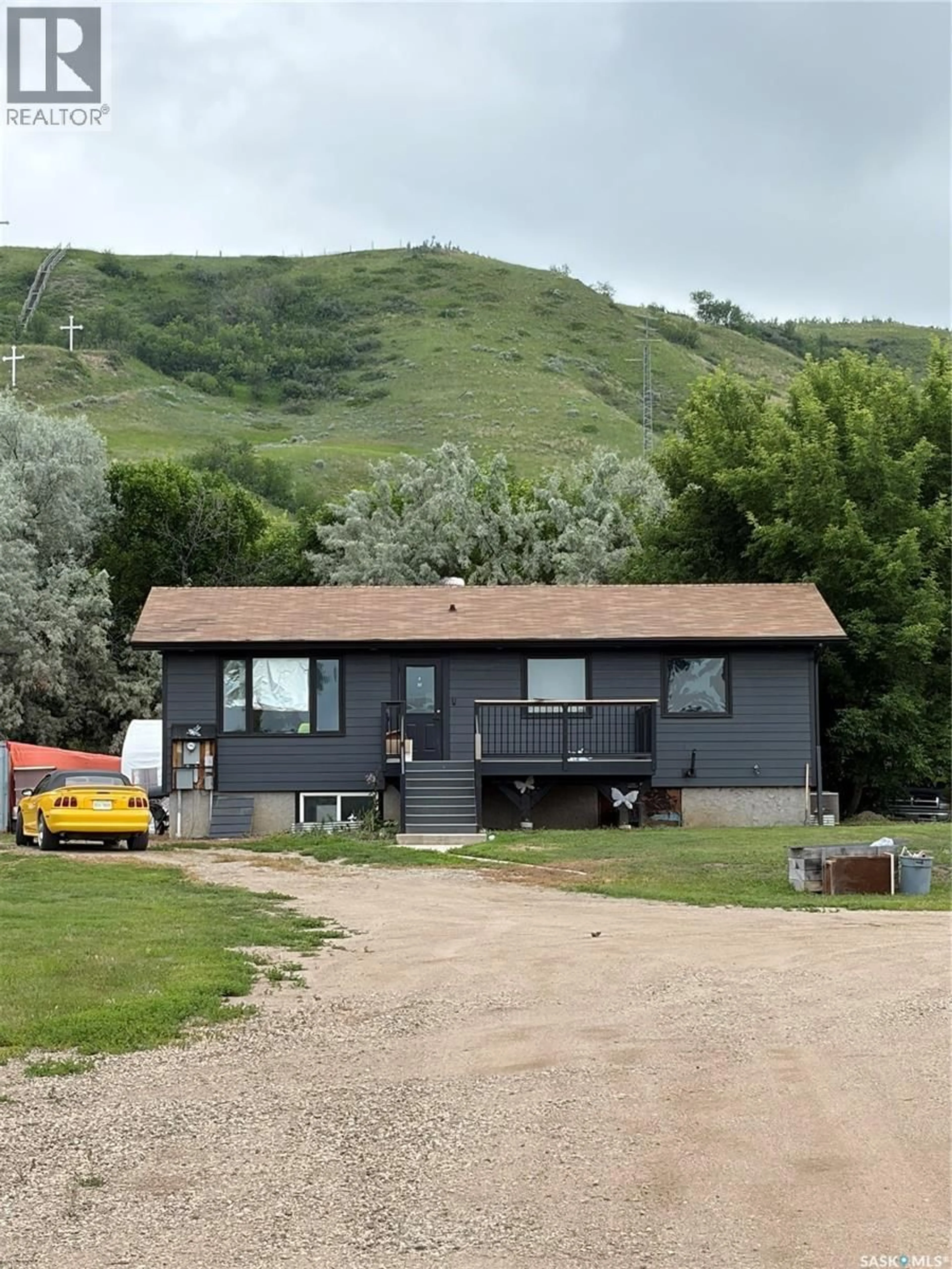 A pic from outside/outdoor area/front of a property/back of a property/a pic from drone, mountain view for 4 MISSION BAY, Lebret Saskatchewan S0G2Y0