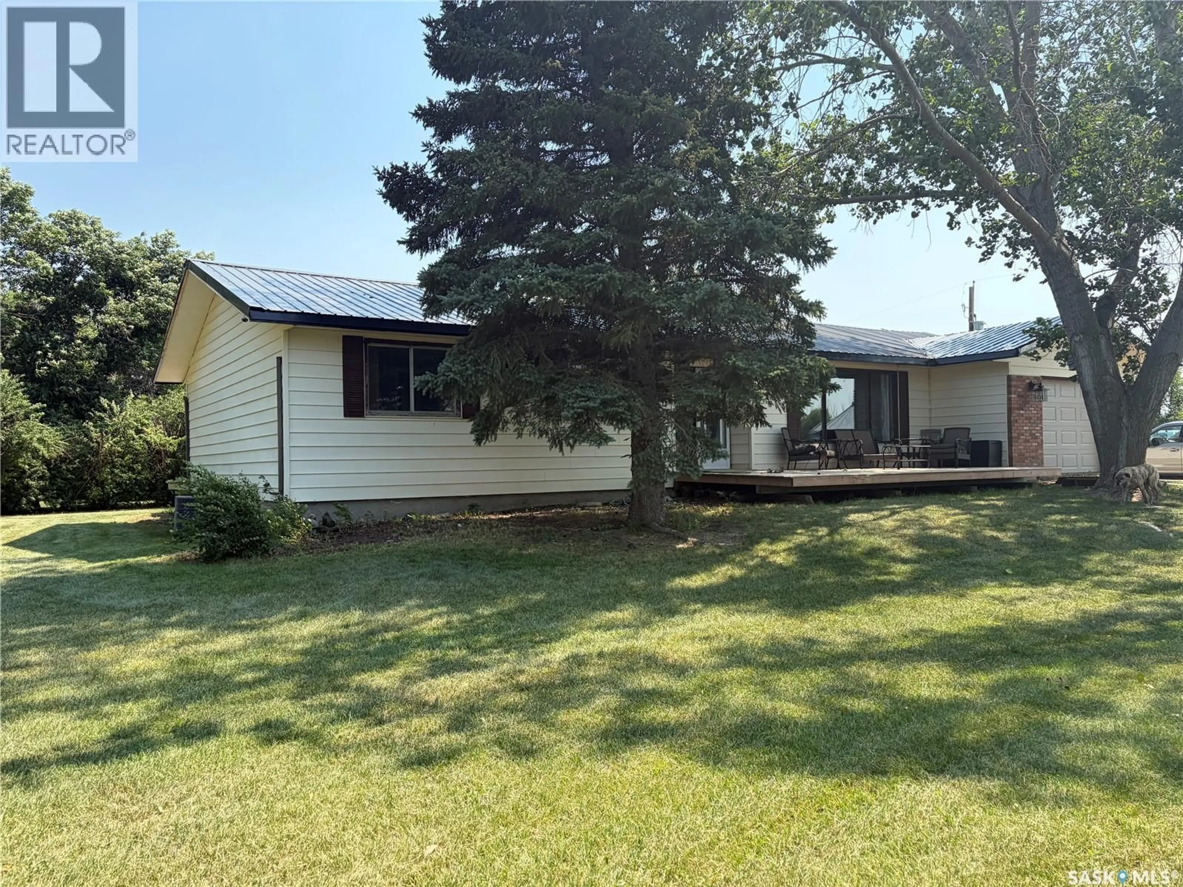 A pic from outside/outdoor area/front of a property/back of a property/a pic from drone, unknown for EMPIRINGHAM ACREAGE, Coulee Rm No. 136 Saskatchewan S9H3X7