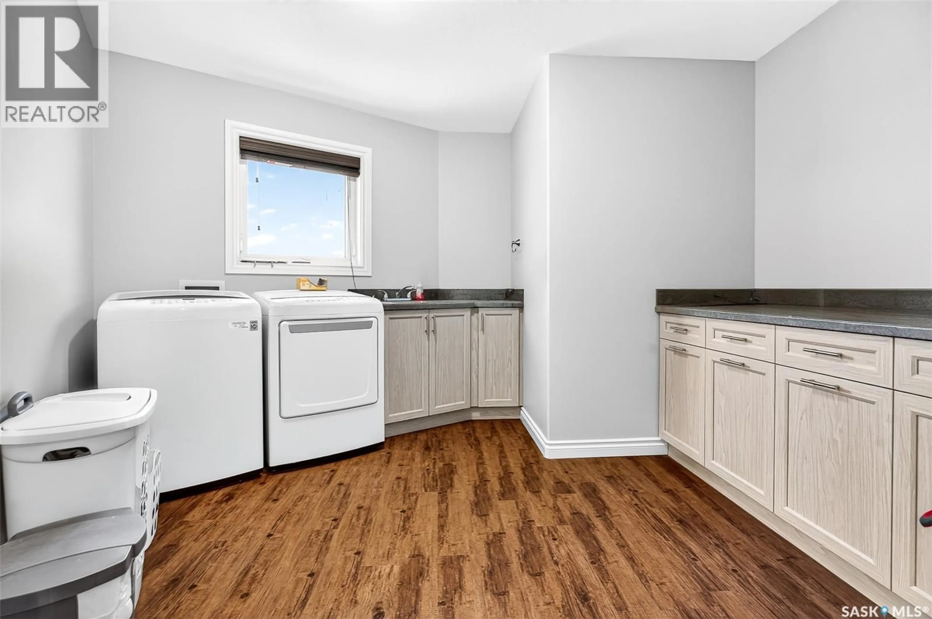 Standard kitchen, unknown for NEWSHAM ACREAGE, Wheatlands Rm No. 163 Saskatchewan S0H3E0