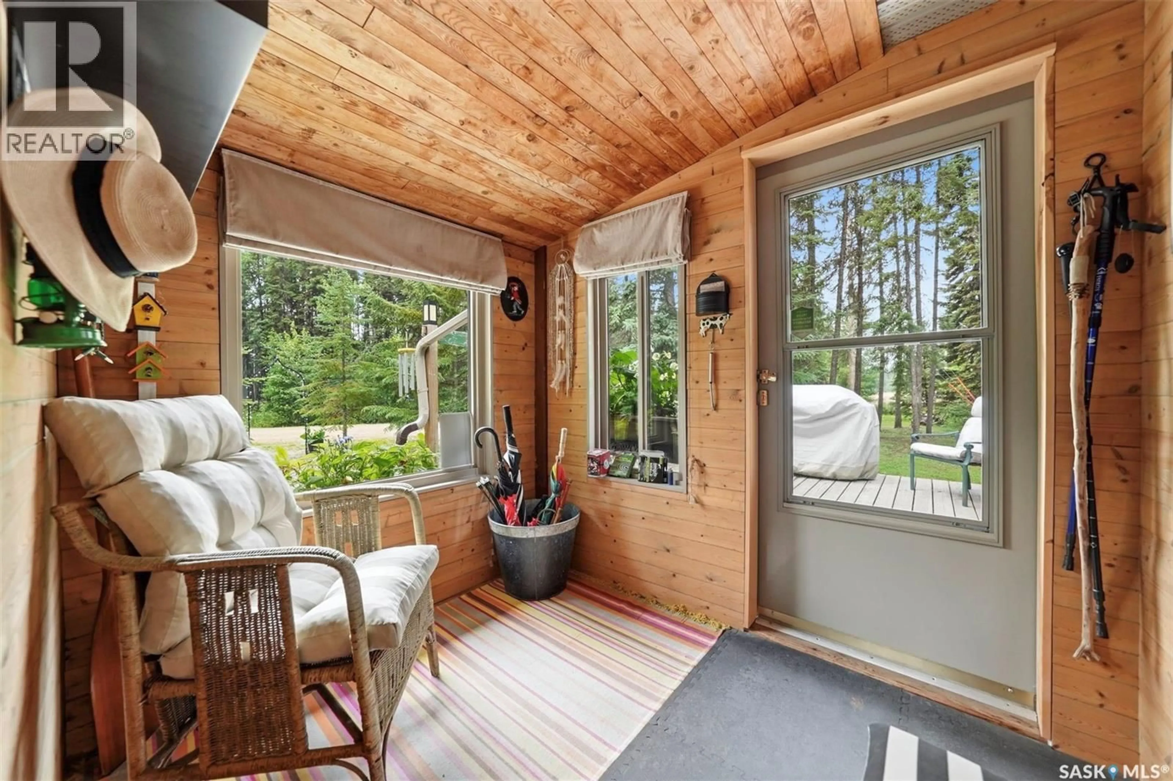 Patio, forest/trees view for 1 SASKATCHEWAN PLACE, Candle Lake Saskatchewan S0J3E0