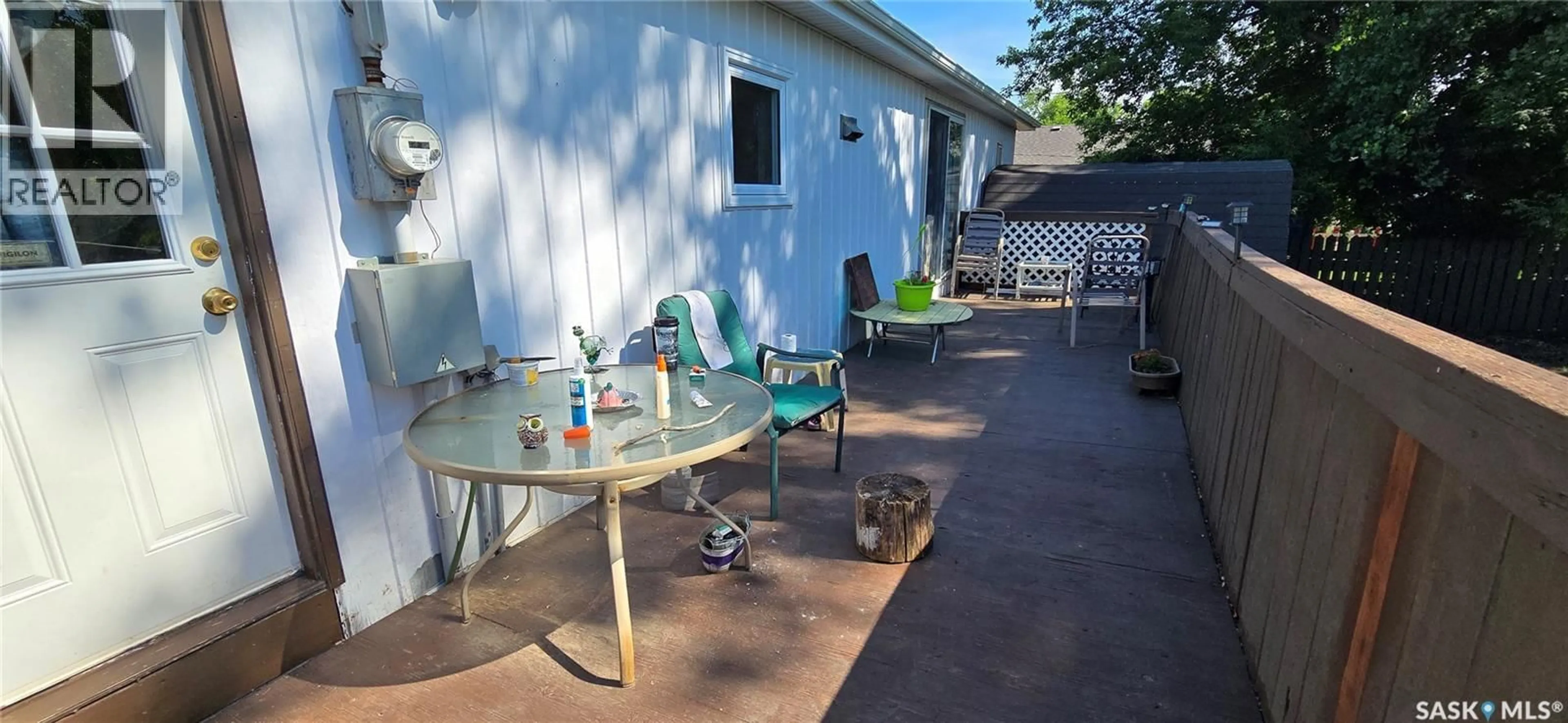 Patio, street for 422 DOERR STREET, Bienfait Saskatchewan S0C0M0