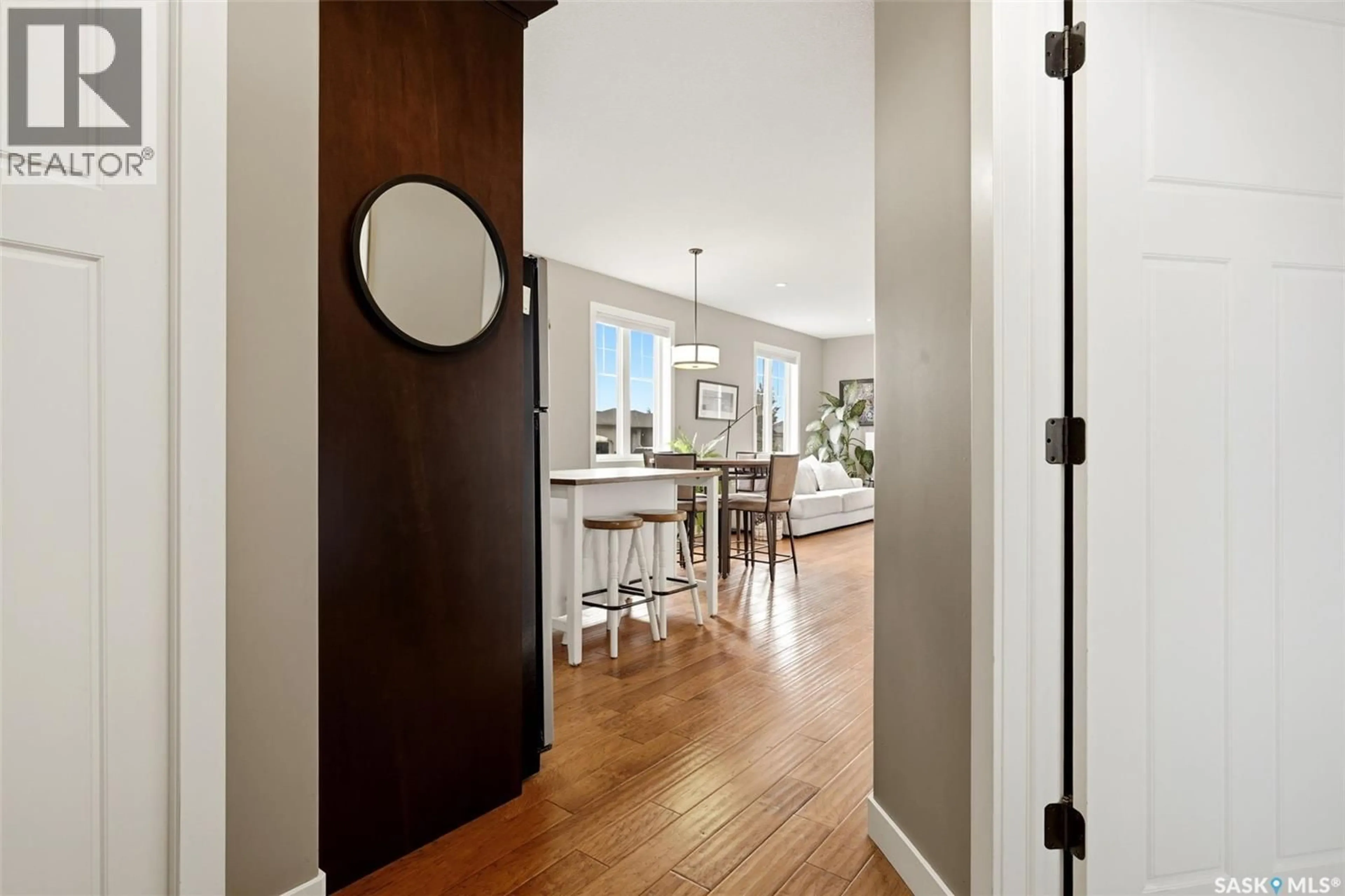 Indoor entryway for 3293 GREEN BANK ROAD, Regina Saskatchewan S4V1P4