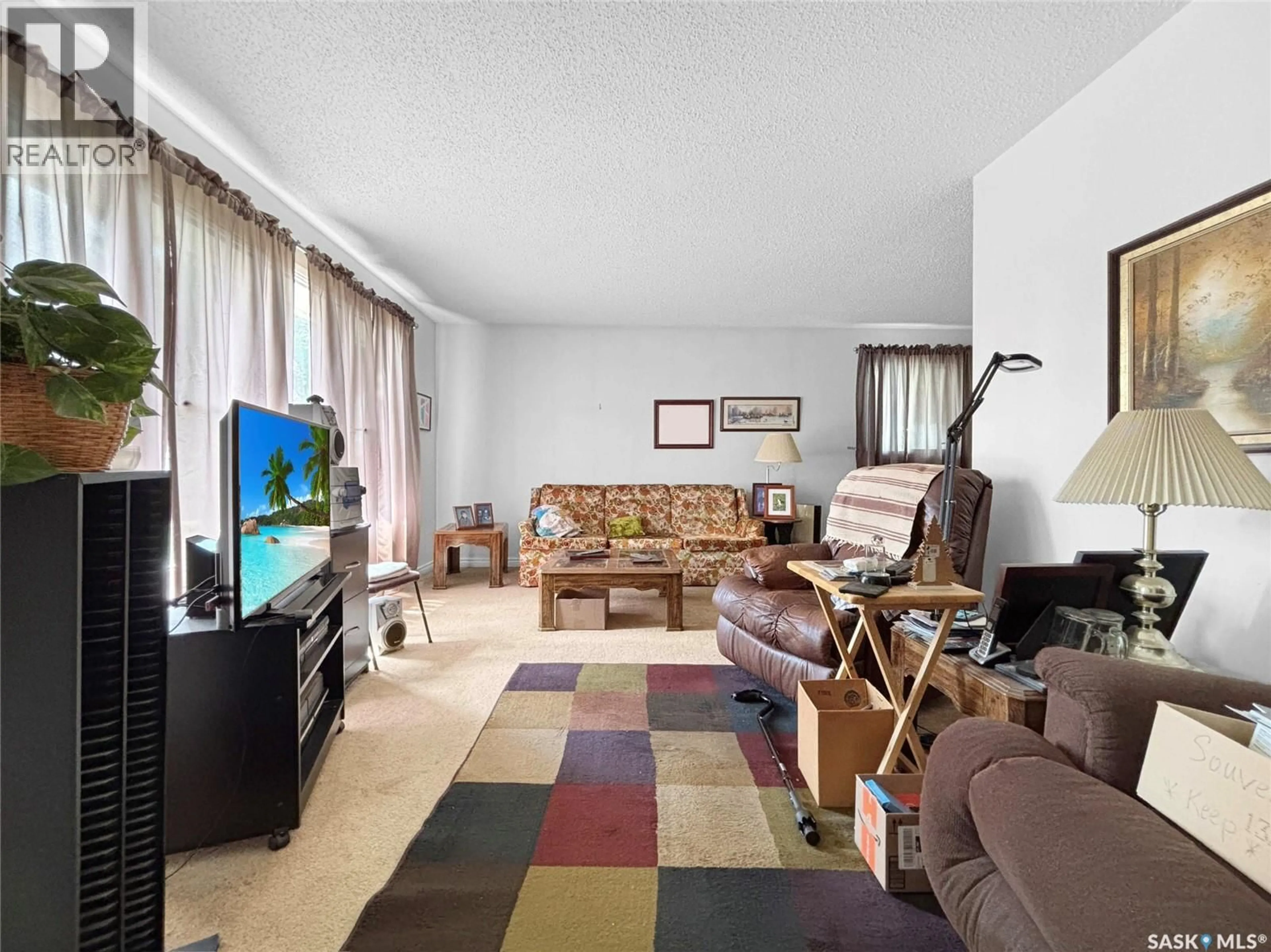 Living room with furniture, unknown for 2510 TOMLINSON CRESCENT, Saskatoon Saskatchewan S7L3N2