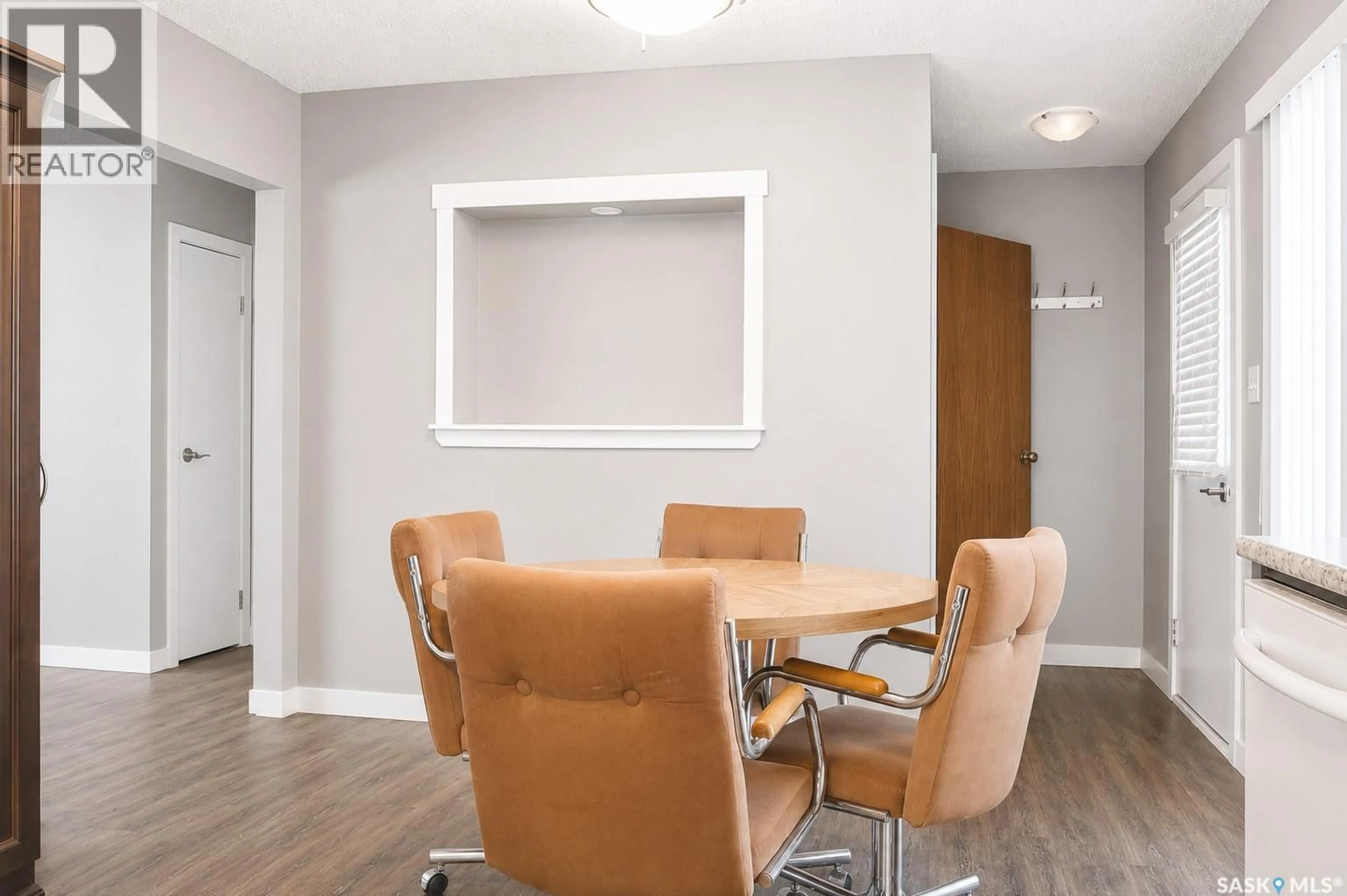 A pic of a room for 326 3RD AVENUE, Young Saskatchewan S0K4Y0
