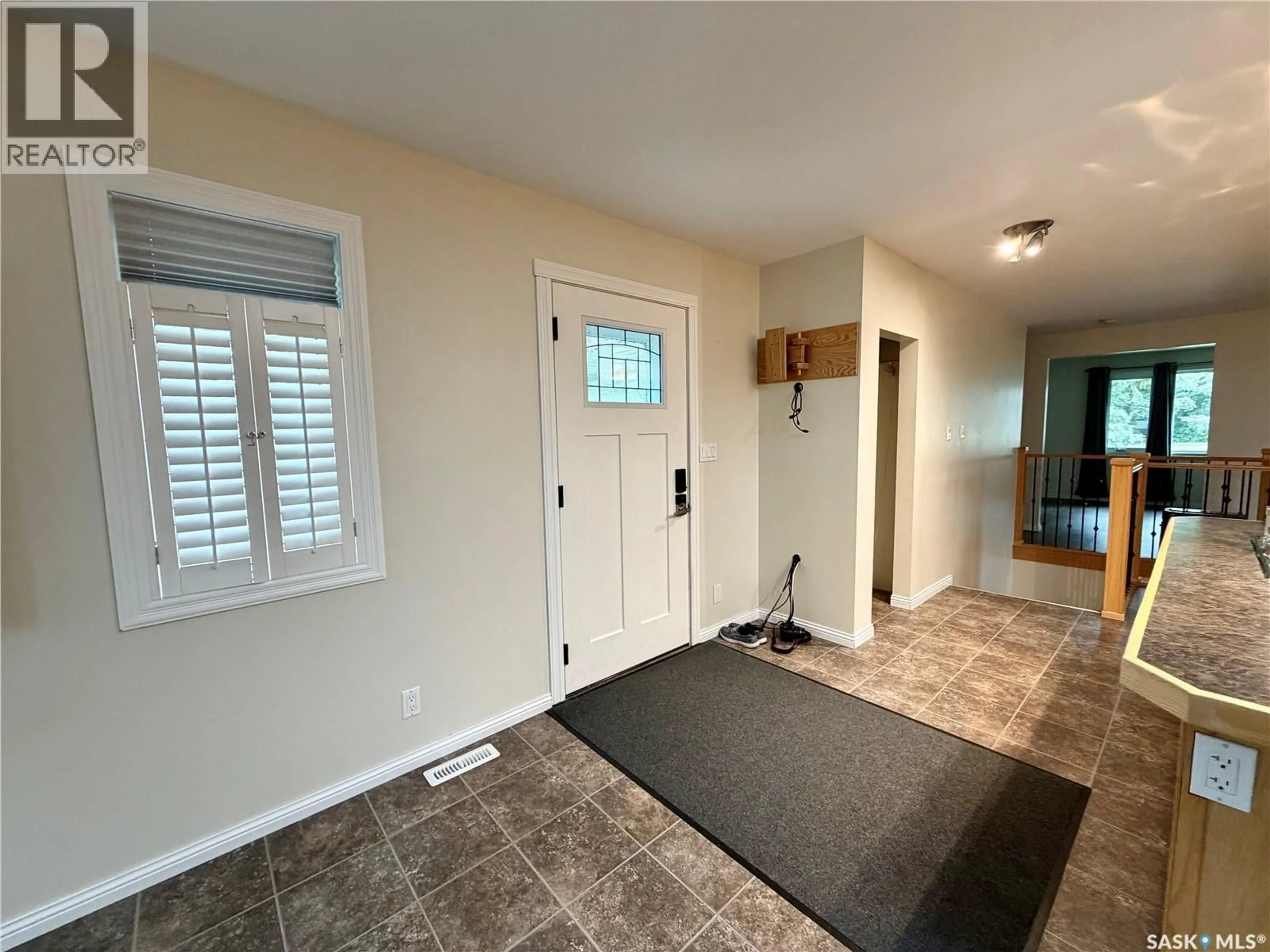 Indoor entryway for 509 MARK AVENUE, Moosomin Saskatchewan S0G3N0