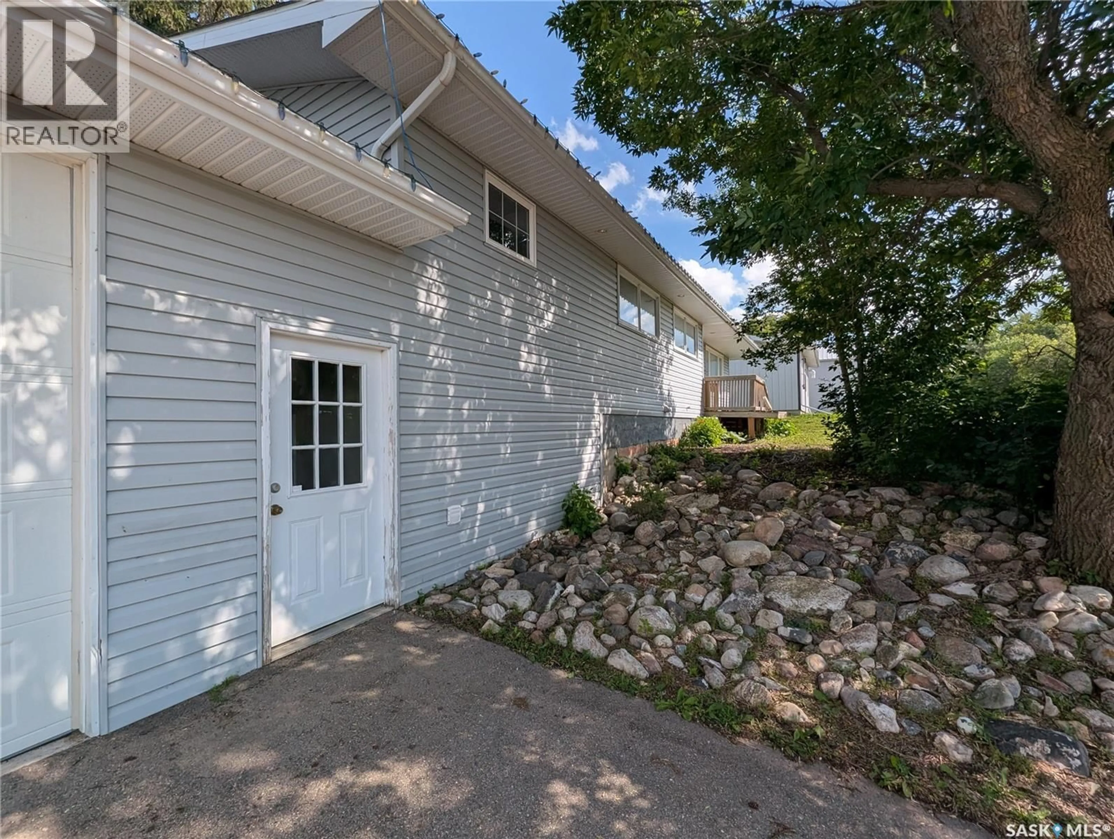Unknown for 107 CARLTON STREET, Viscount Saskatchewan S0K4M0