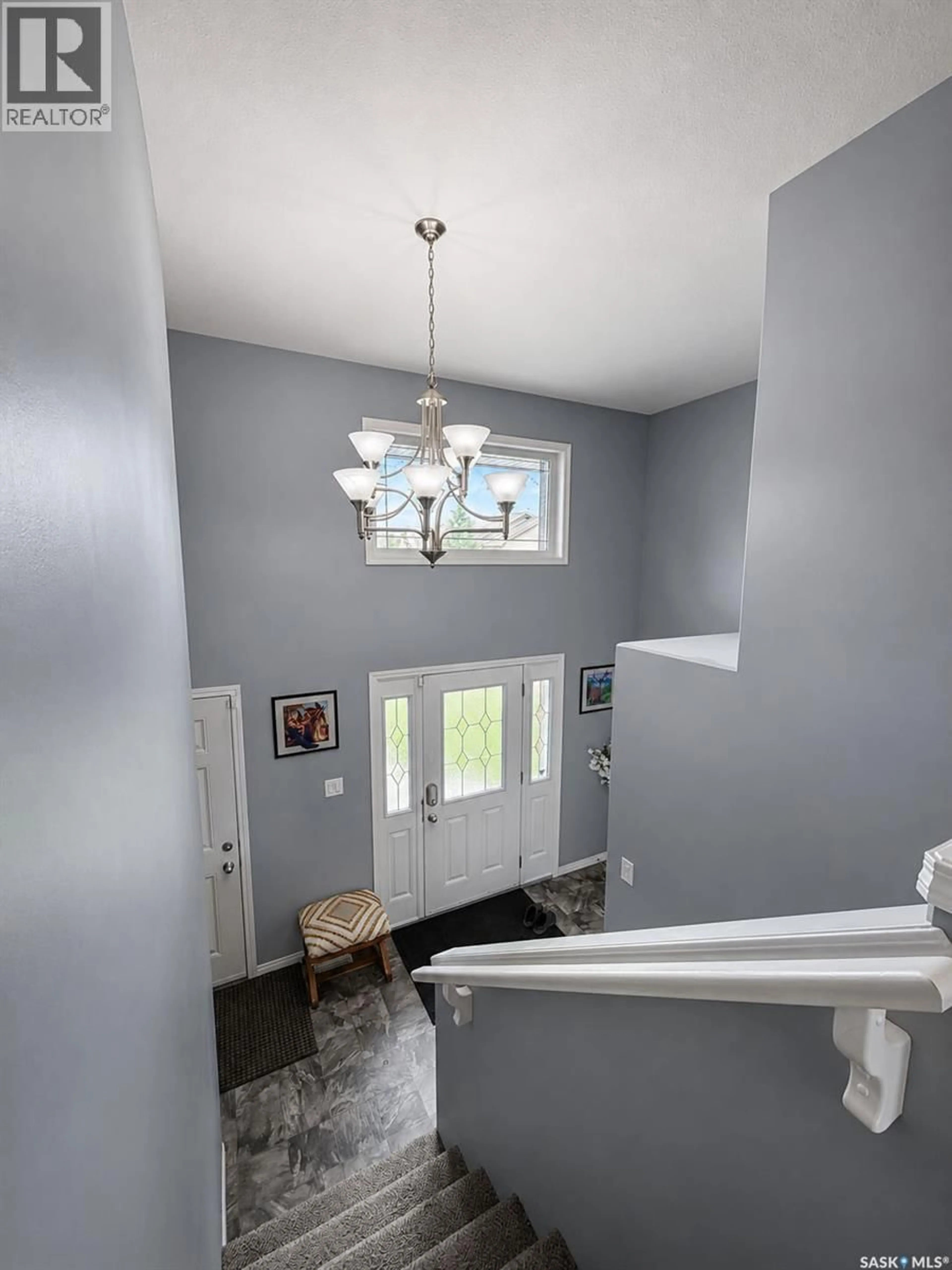 Indoor entryway for 6 GUY DRIVE, Prince Albert Saskatchewan S6X0A3