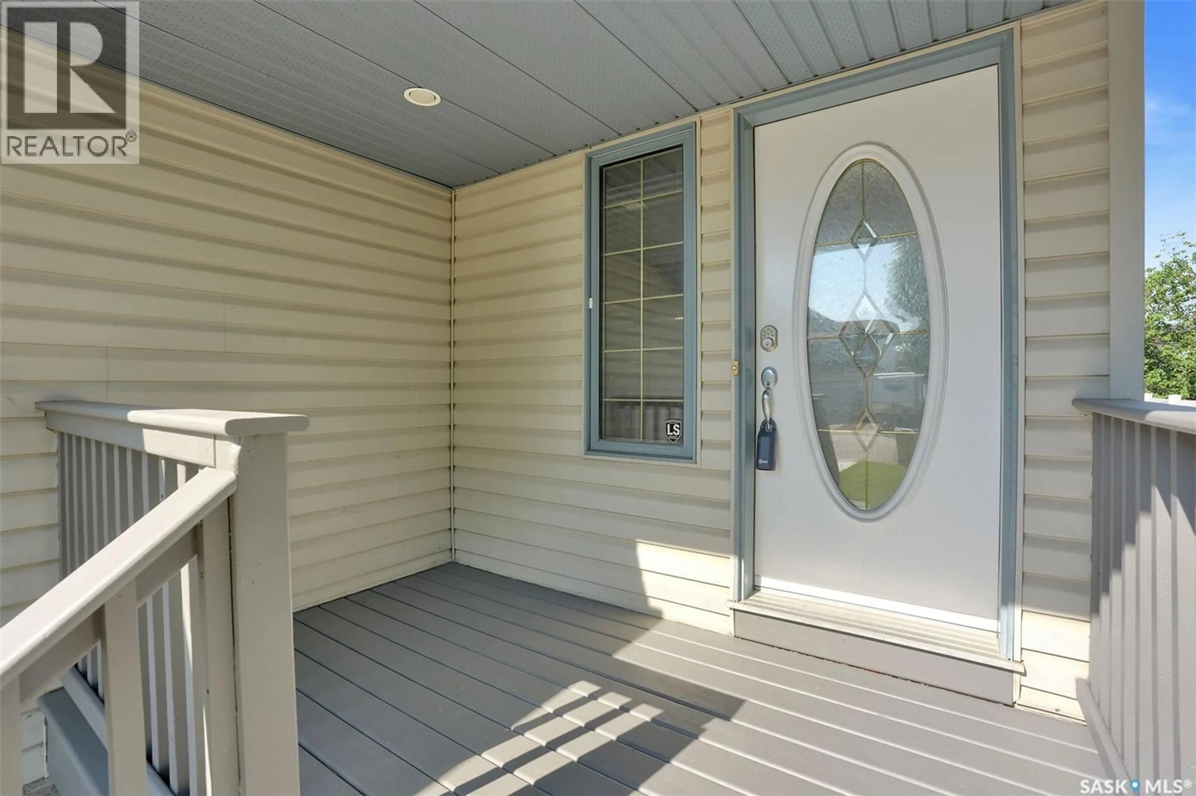 Unknown for 1675 ROUSSEAU CRESCENT, Regina Saskatchewan S4X4L9