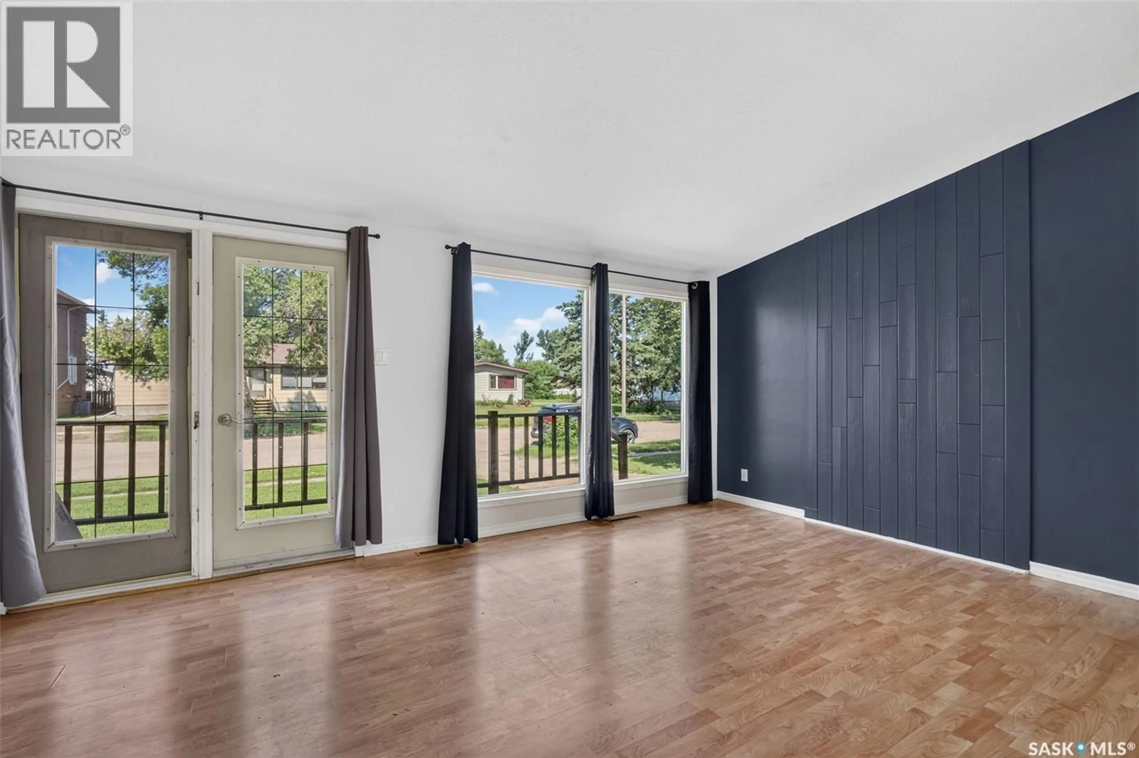 A pic of a room for 212 3RD AVENUE, Melfort Saskatchewan S0E1A0