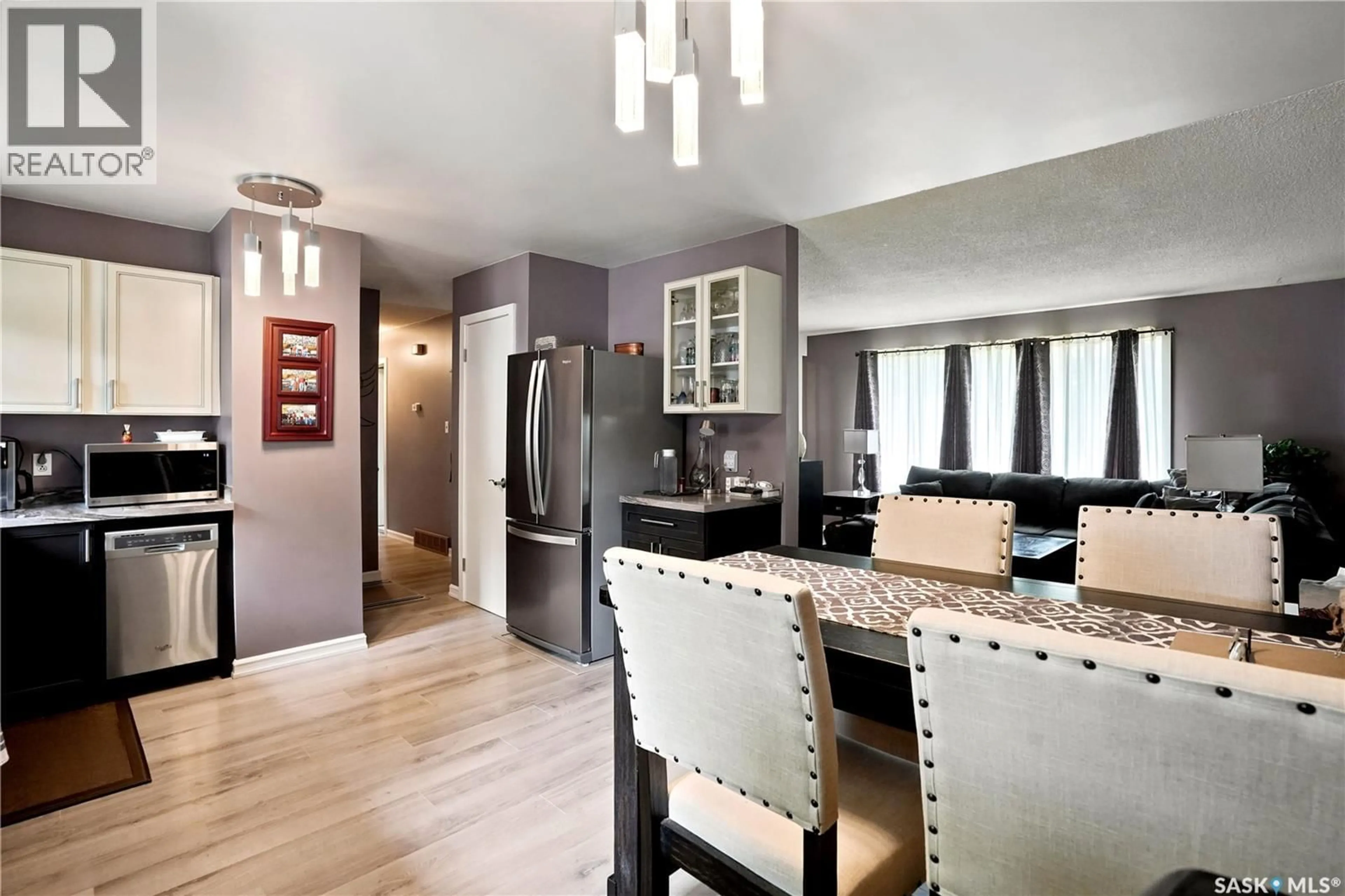 Open concept kitchen, wood/laminate floor for 450 CENTRAL AVENUE, Fort Qu'Appelle Saskatchewan S0G1S0