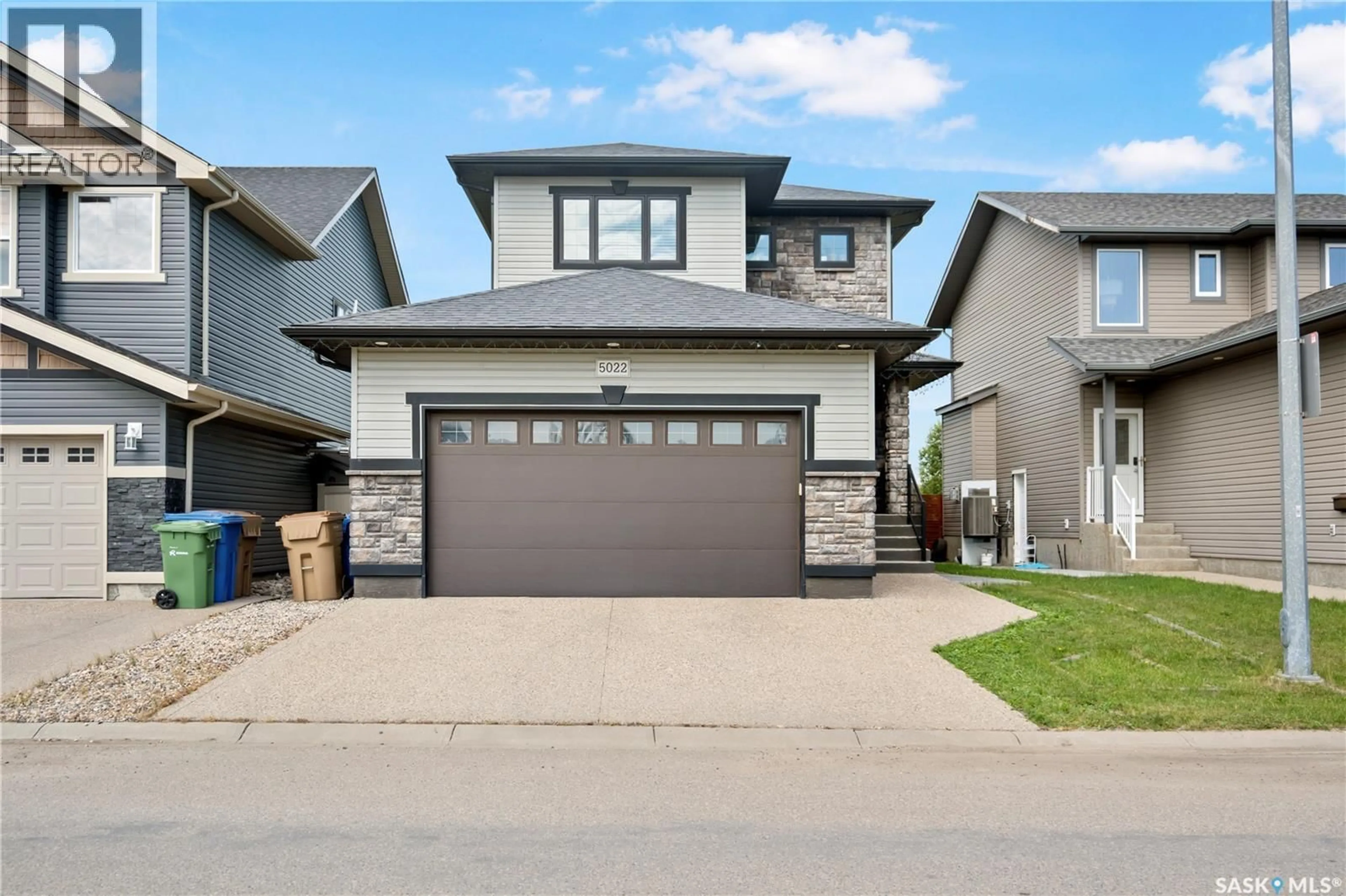 Home with vinyl exterior material, street for 5022 PADWICK ROAD, Regina Saskatchewan S4W0C4