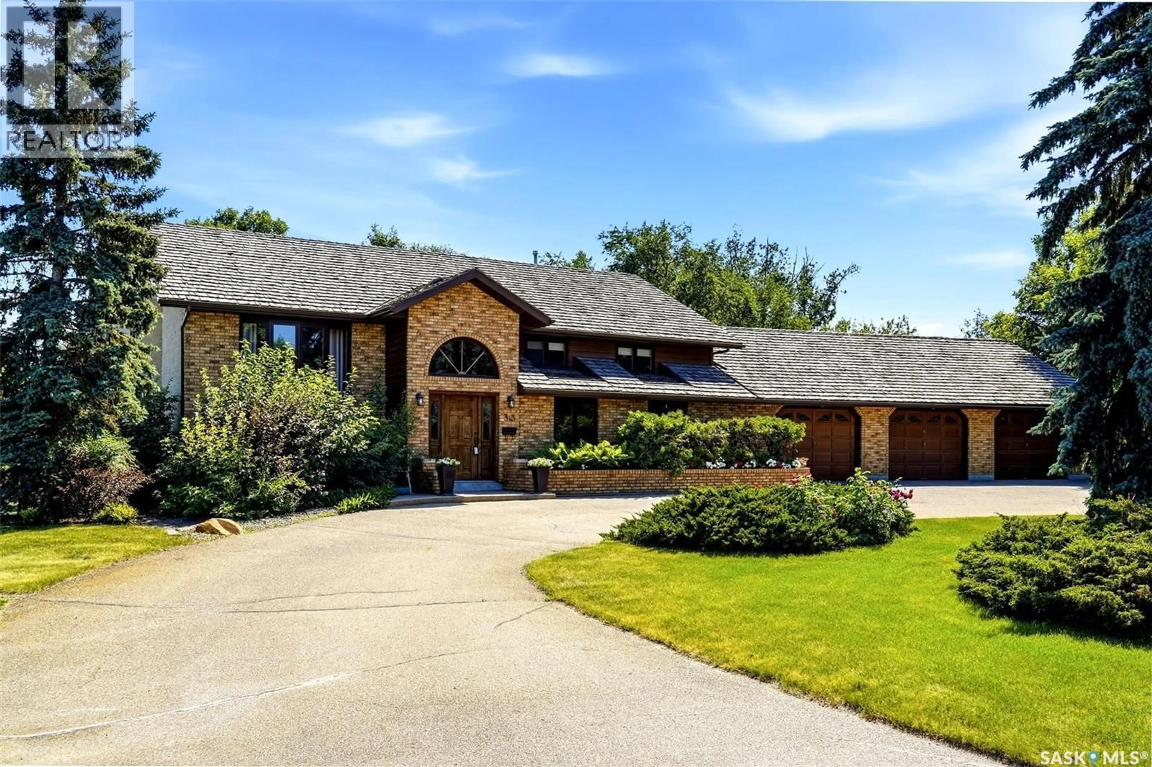Home with brick exterior material, unknown for 33 FEDERAL DRIVE, White City Saskatchewan S4L5B1