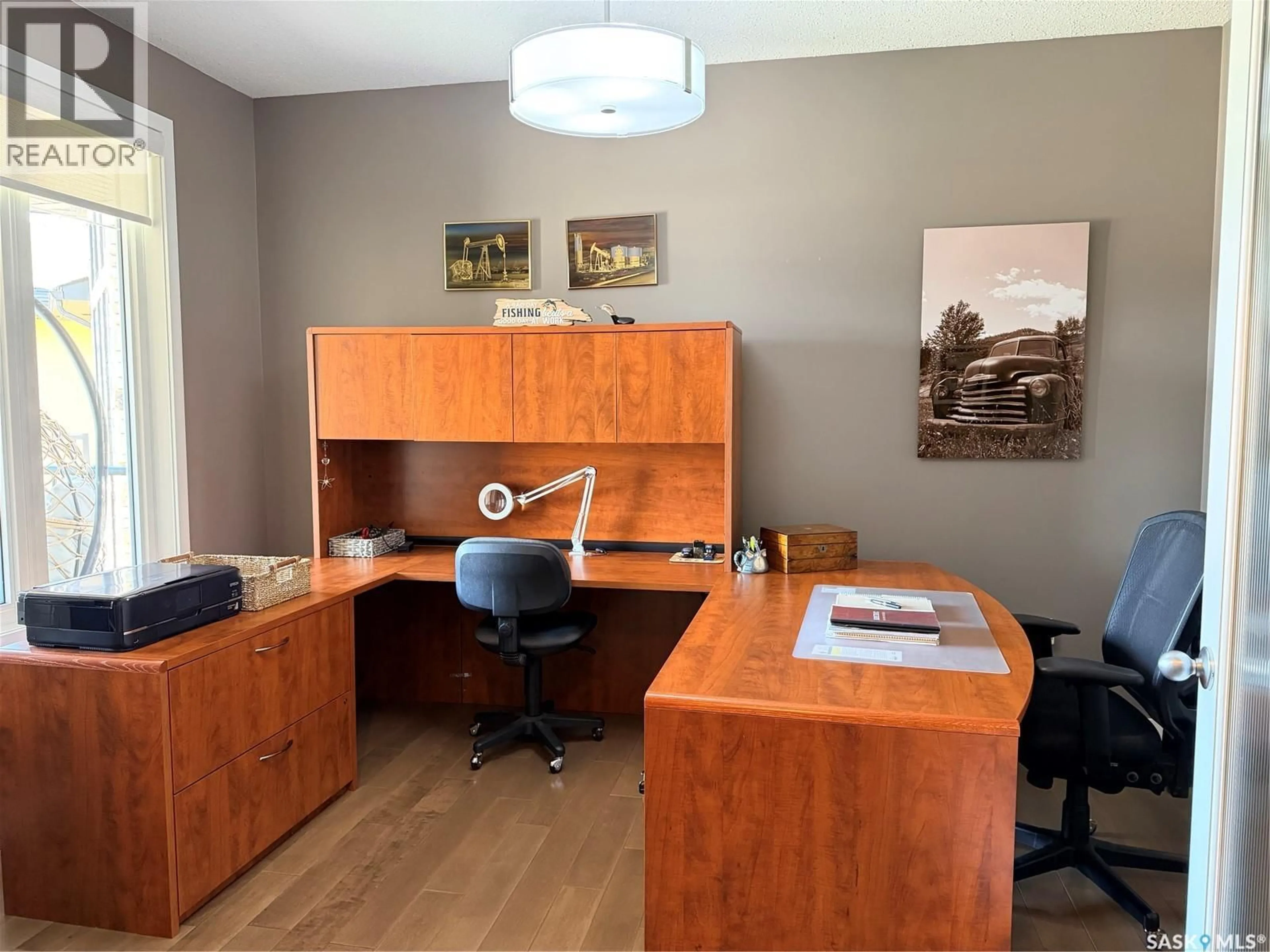A pic of a room for 1912 JESSE BAY, Estevan Saskatchewan S4A2W3