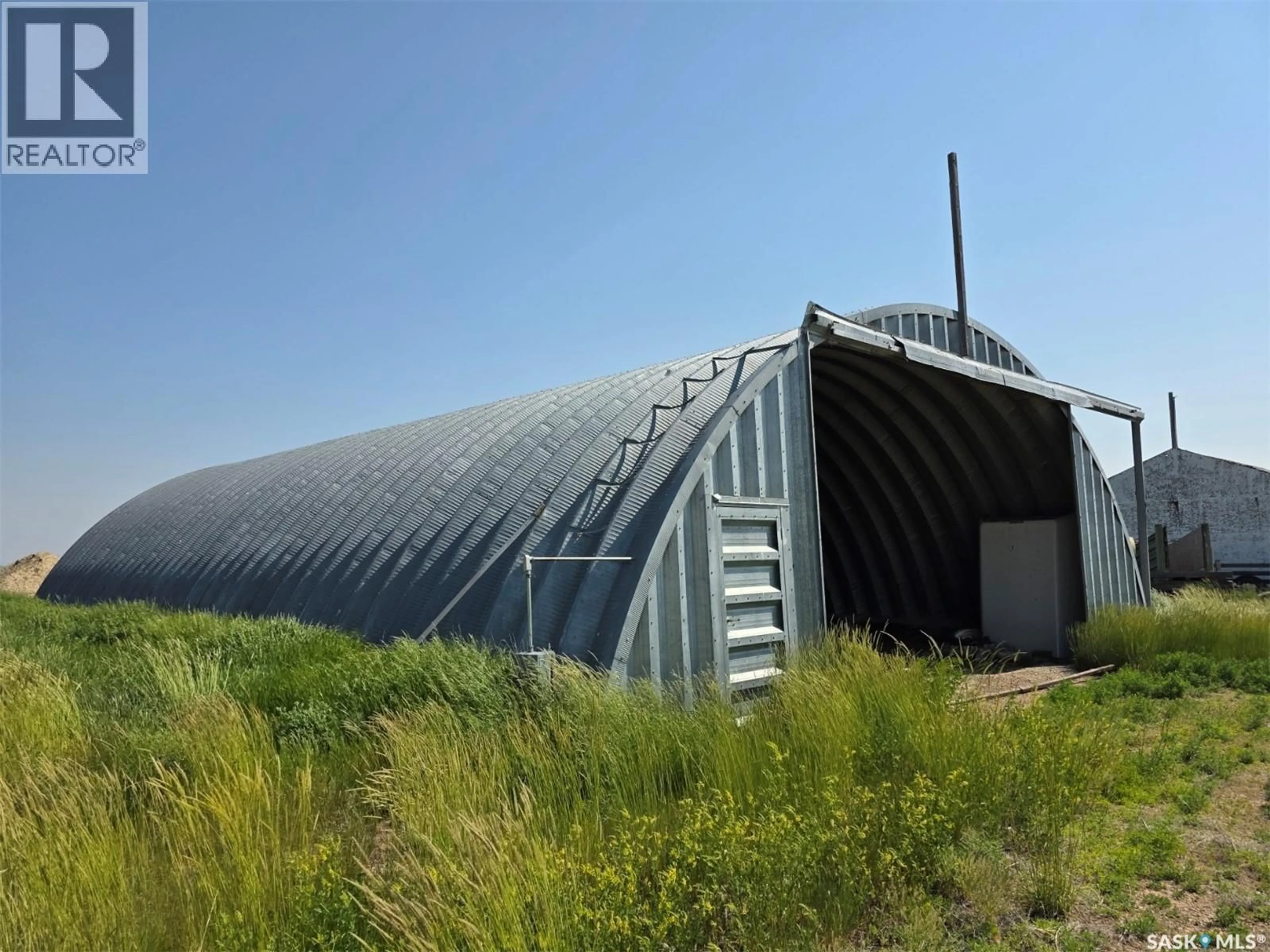 Shed for LITTLE SIX ACREAGE, Auvergne Rm No. 76 Saskatchewan S0N1Z0