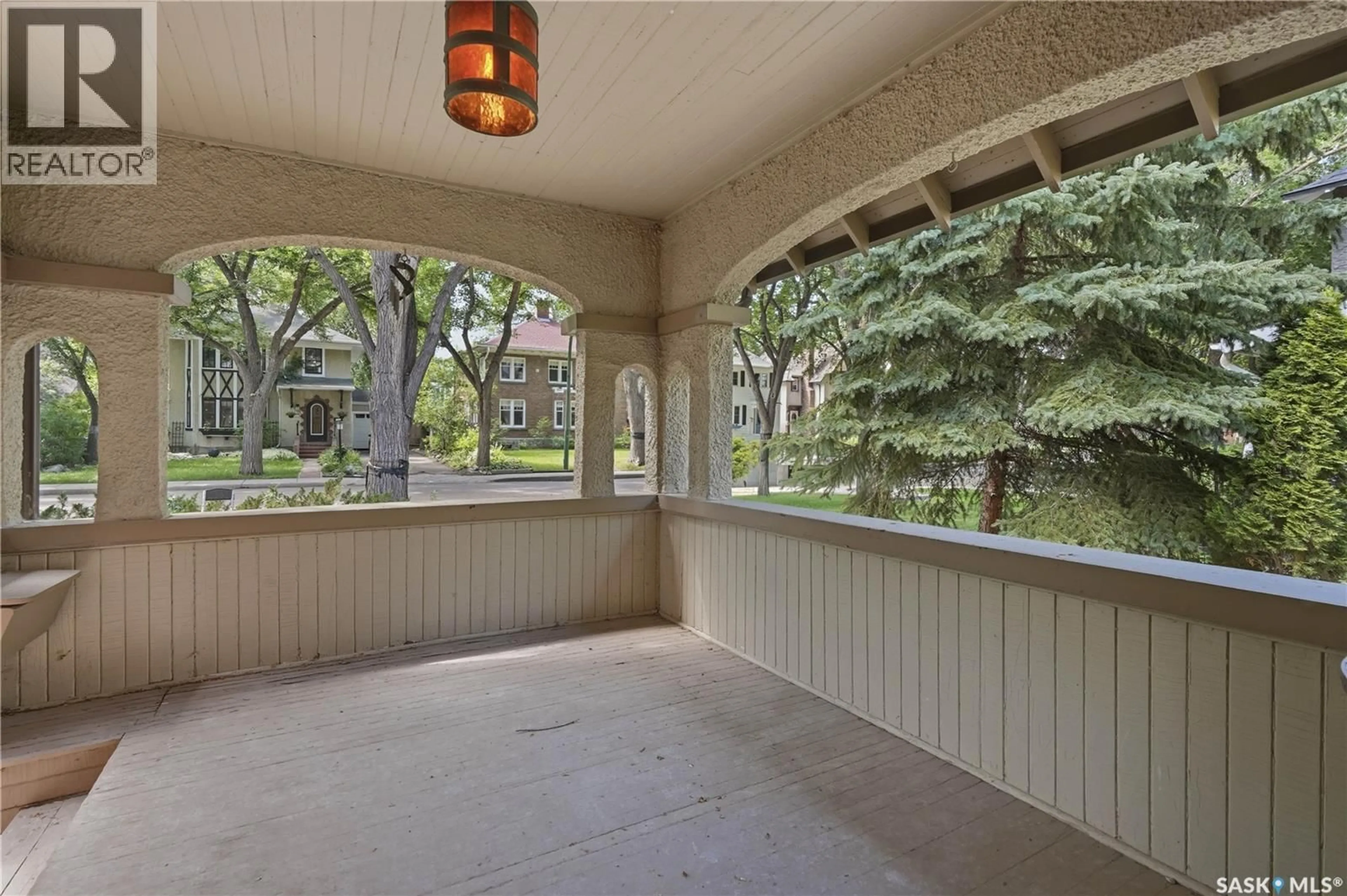 Patio, street for 3151 ANGUS STREET, Regina Saskatchewan S4S1P5