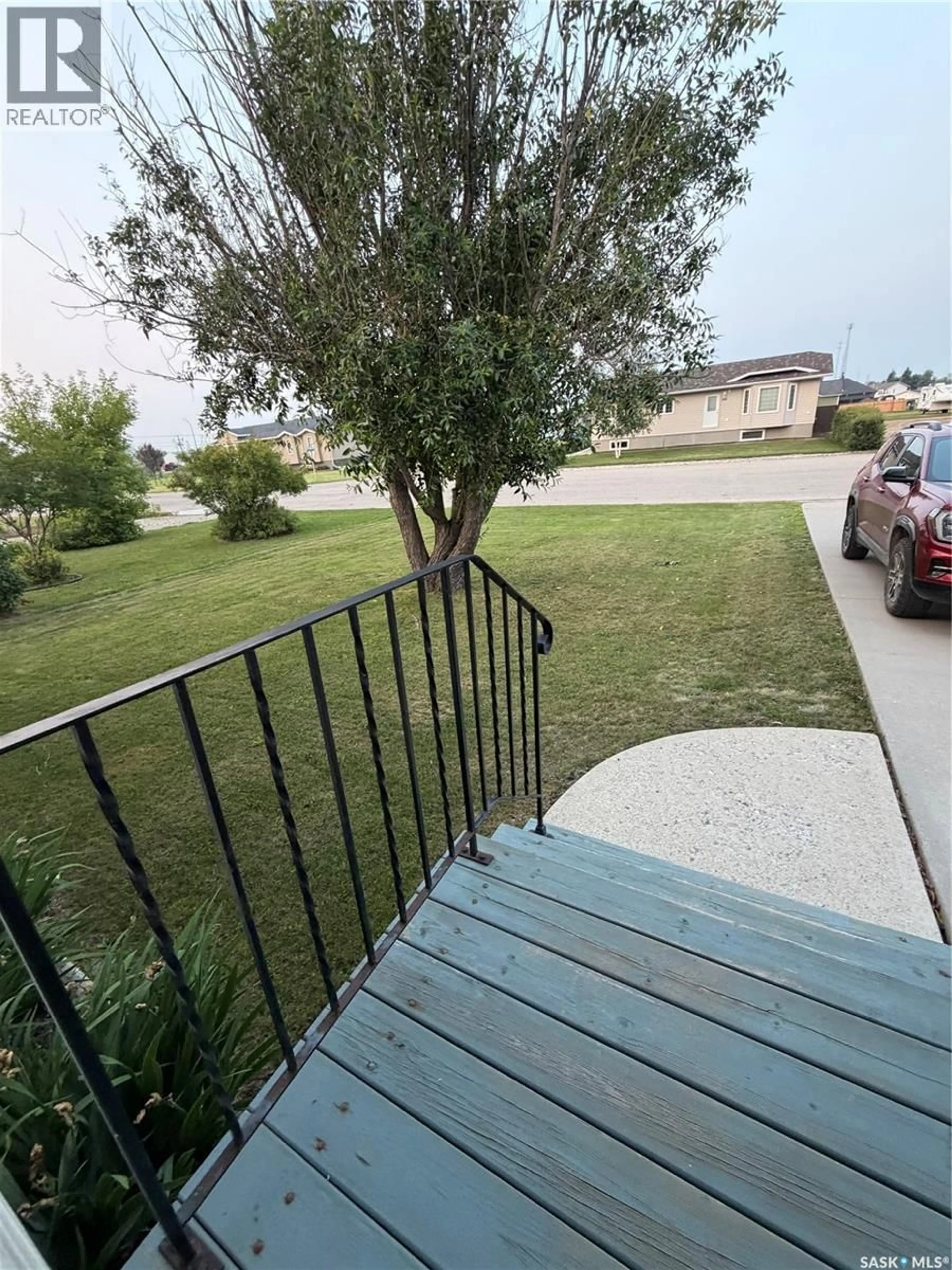 A pic from outside/outdoor area/front of a property/back of a property/a pic from drone, unknown for 511 MACMILLIAN STREET, Hudson Bay Saskatchewan S0E0Y0