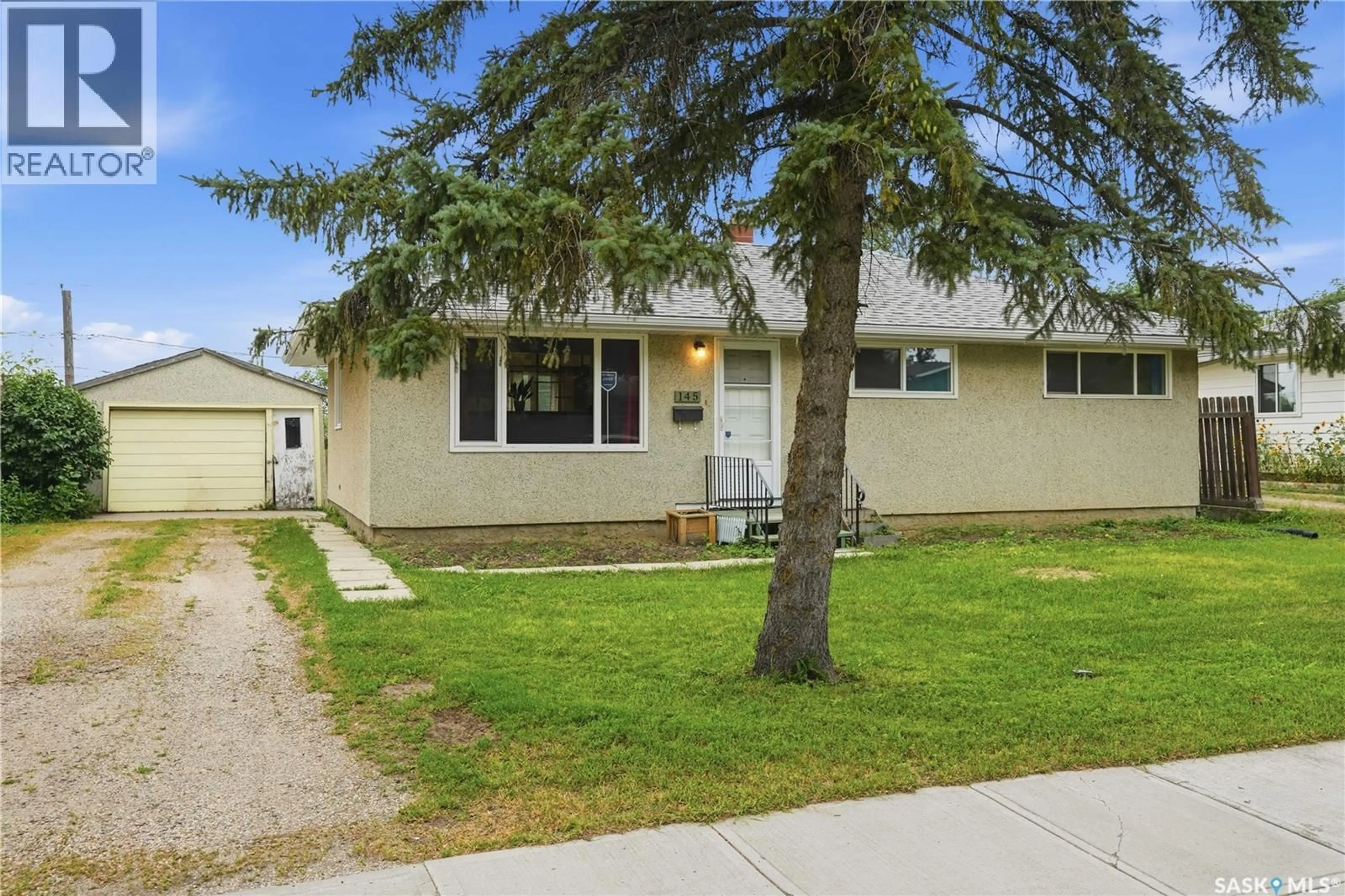 Home with vinyl exterior material, street for 145 ELLISON CRESCENT, Regina Saskatchewan S4R4V6