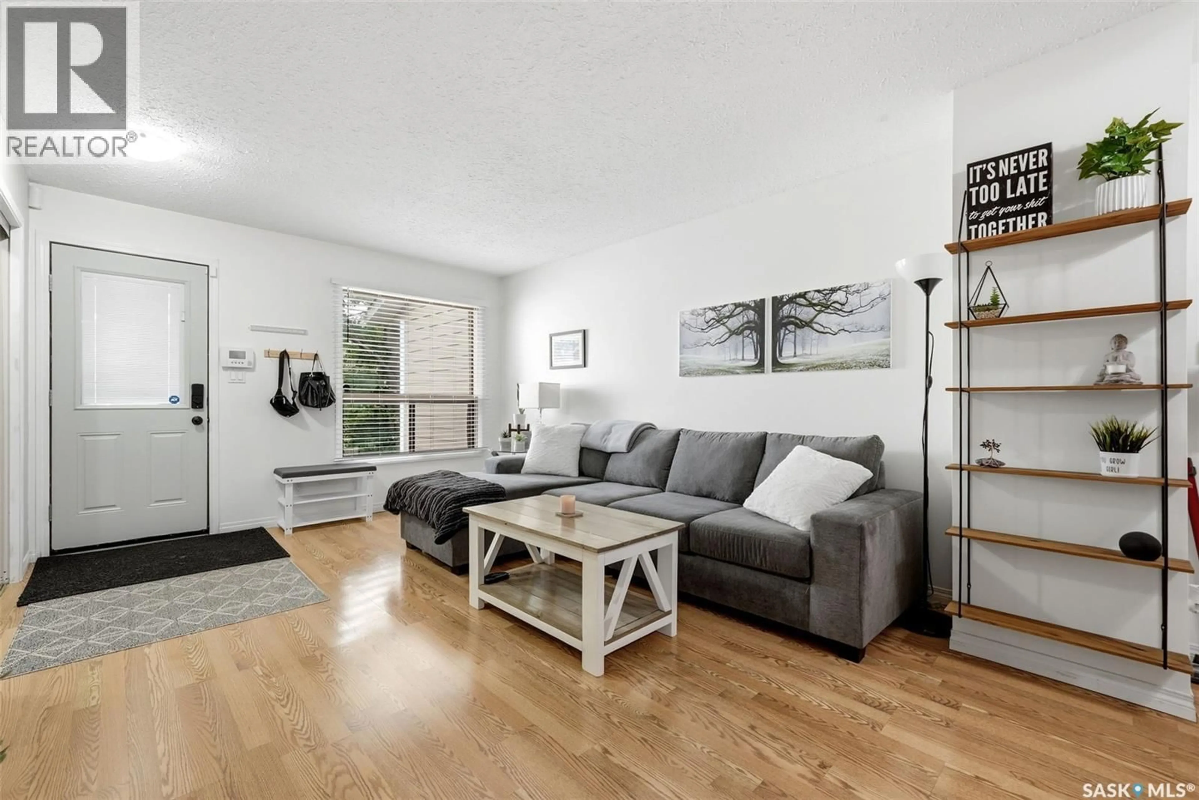 Living room with furniture, unknown for 82 CEDAR MEADOW DRIVE, Regina Saskatchewan S4X3J6