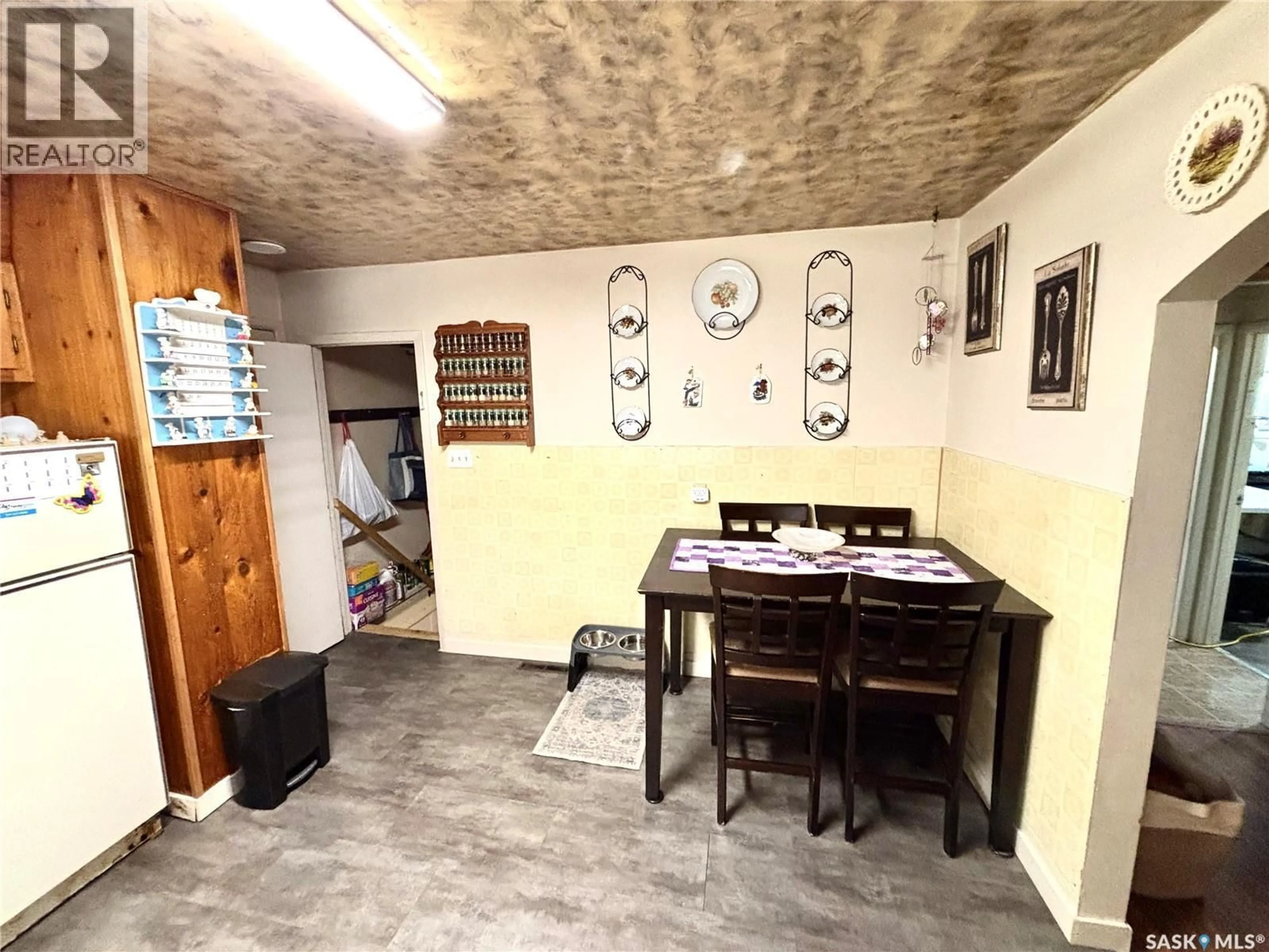 Dining room, unknown for 465 1ST AVENUE, Duck Lake Saskatchewan S0K1J0