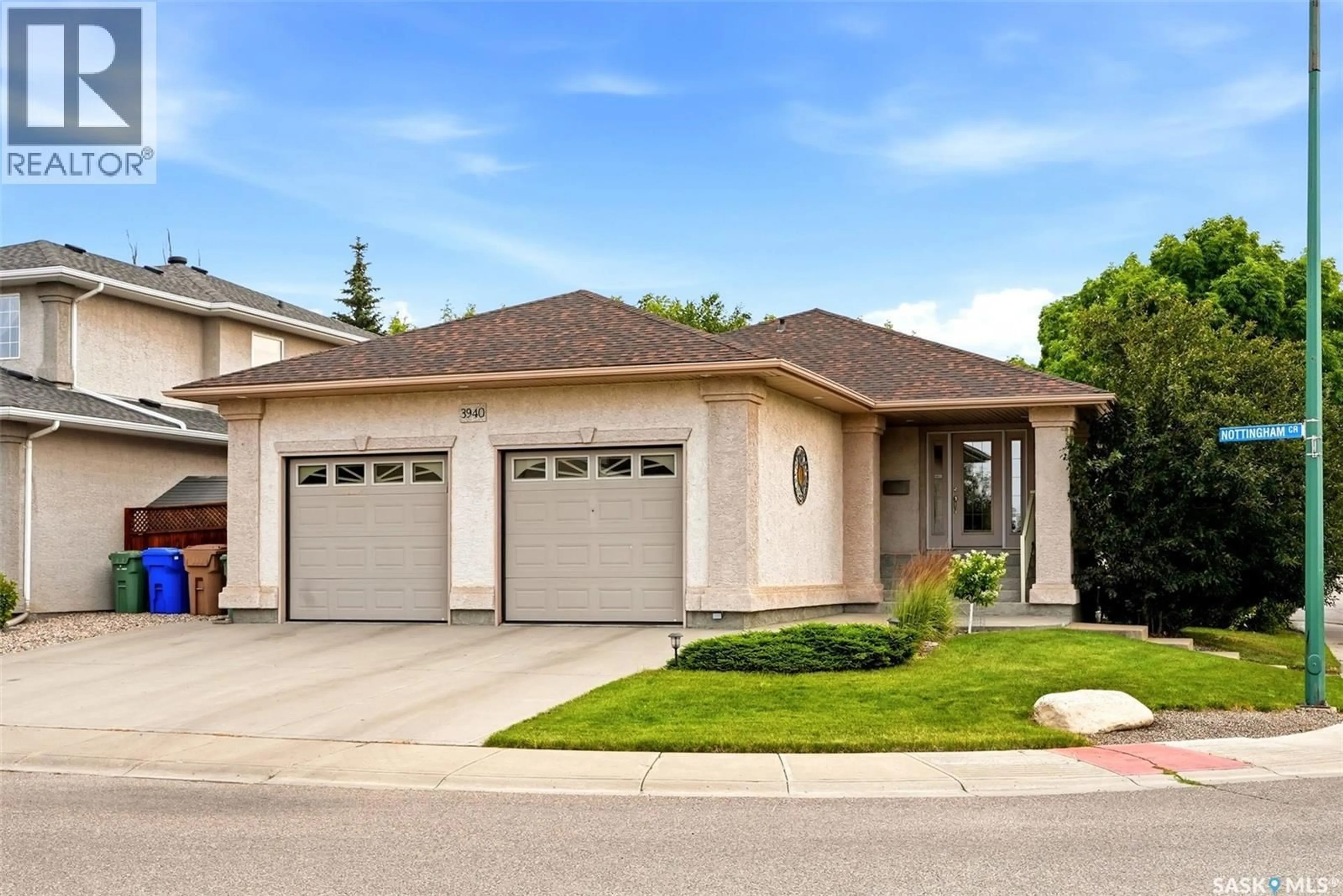 Home with vinyl exterior material, street for 3940 NOTTINGHAM CRESCENT, Regina Saskatchewan S4V3A5