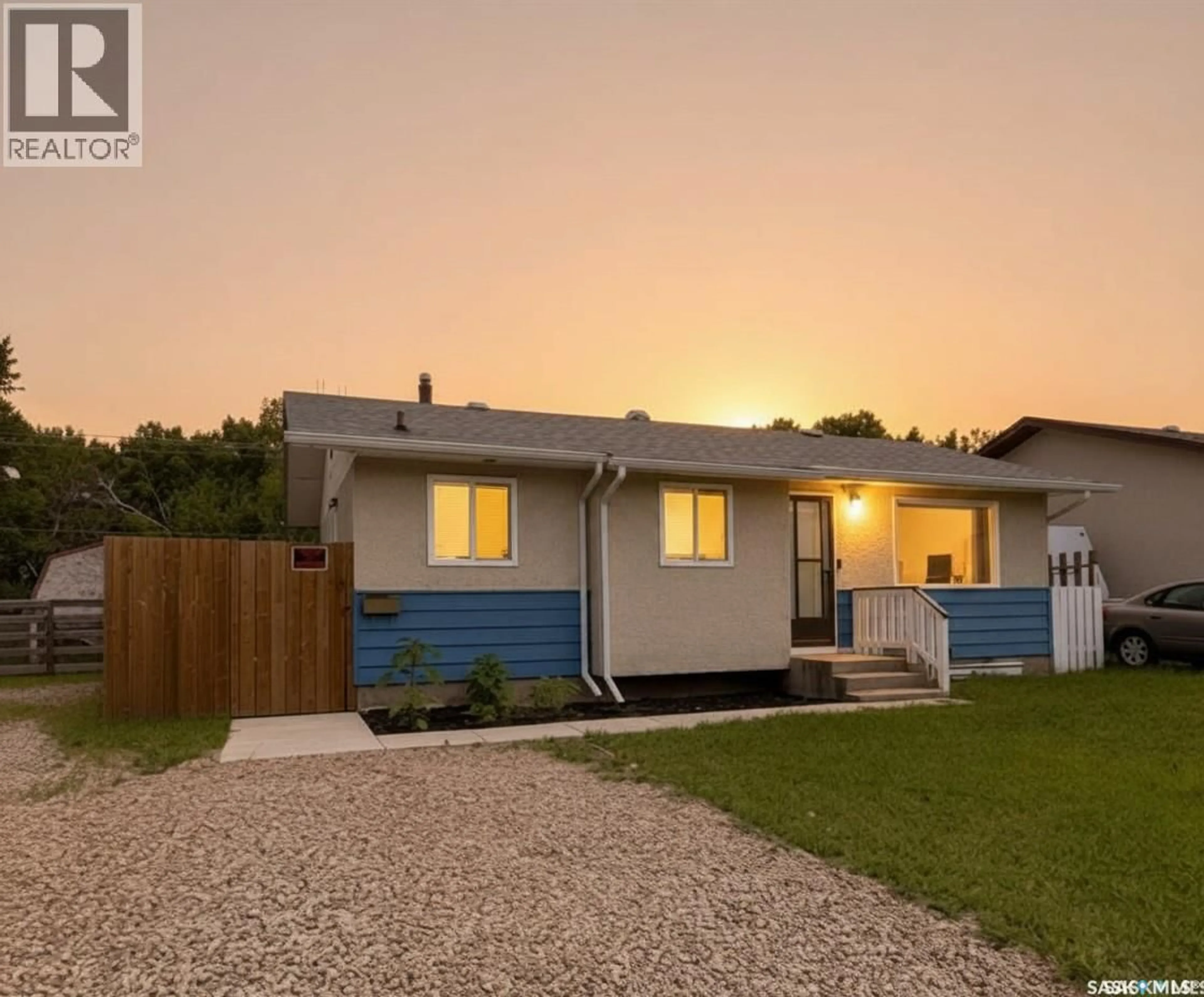 Home with vinyl exterior material, street for 1982 13TH STREET, Prince Albert Saskatchewan S6V3K5