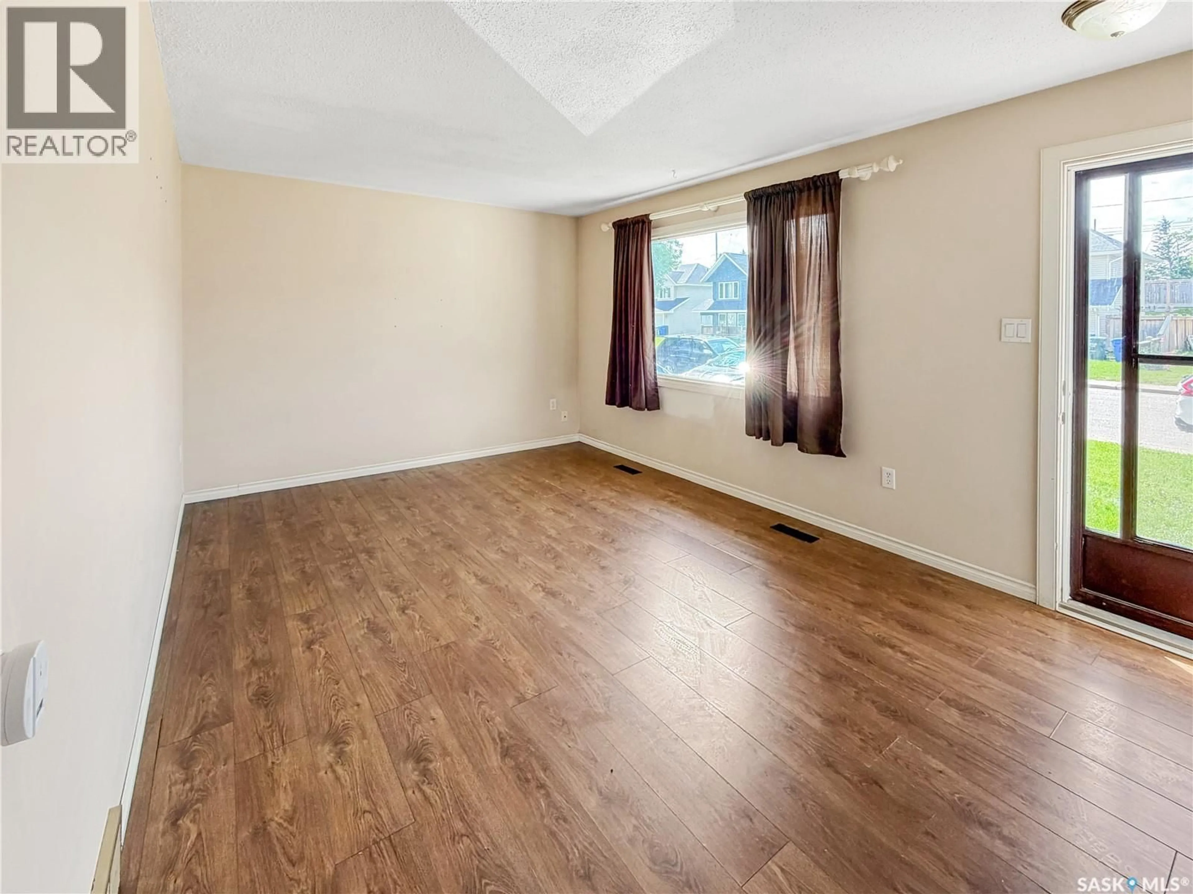 A pic of a room for 1982 13TH STREET, Prince Albert Saskatchewan S6V3K5
