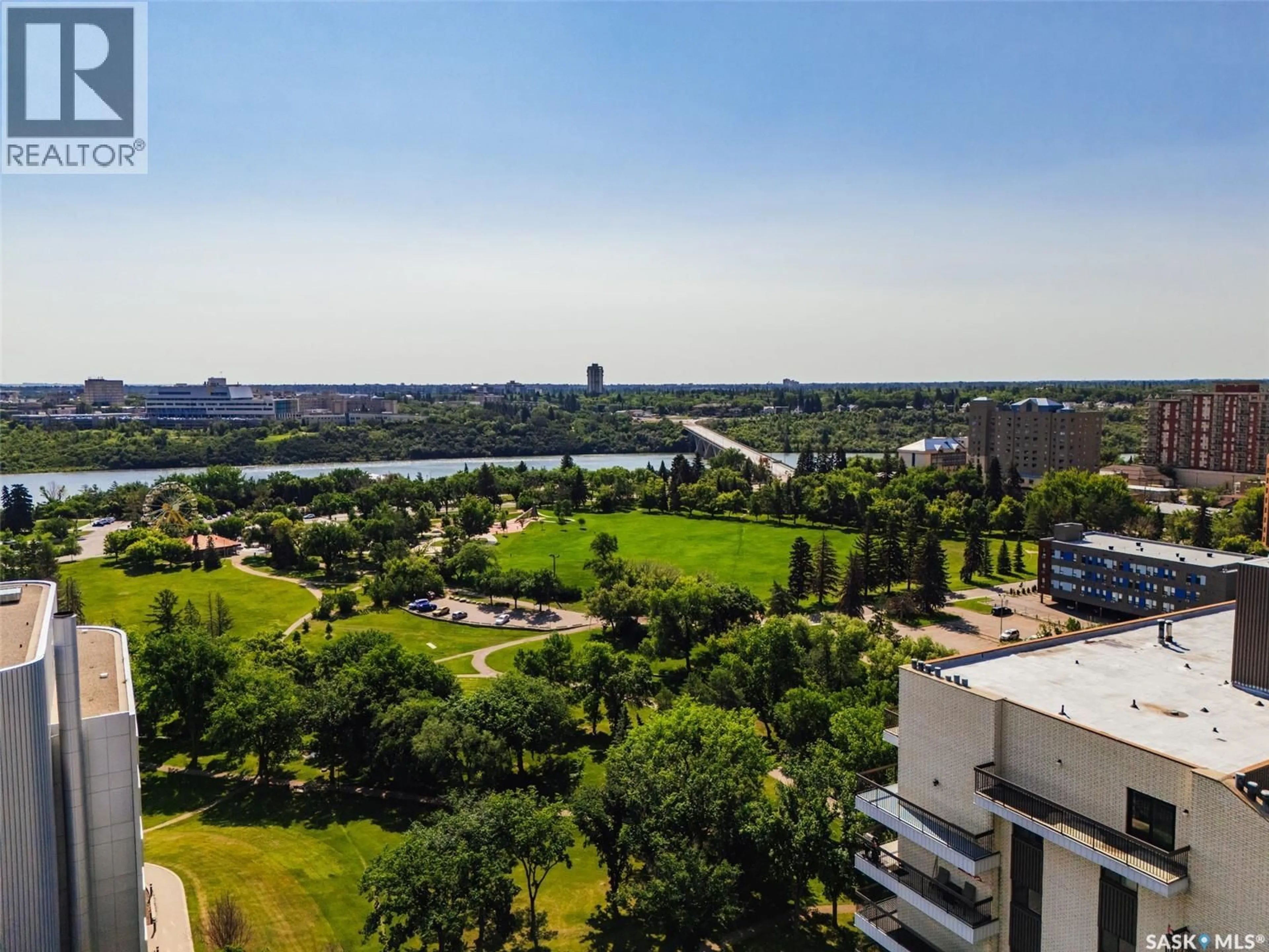A pic from outside/outdoor area/front of a property/back of a property/a pic from drone, city buildings view from balcony for 902 - 510 5TH AVENUE, Saskatoon Saskatchewan S7S2R2