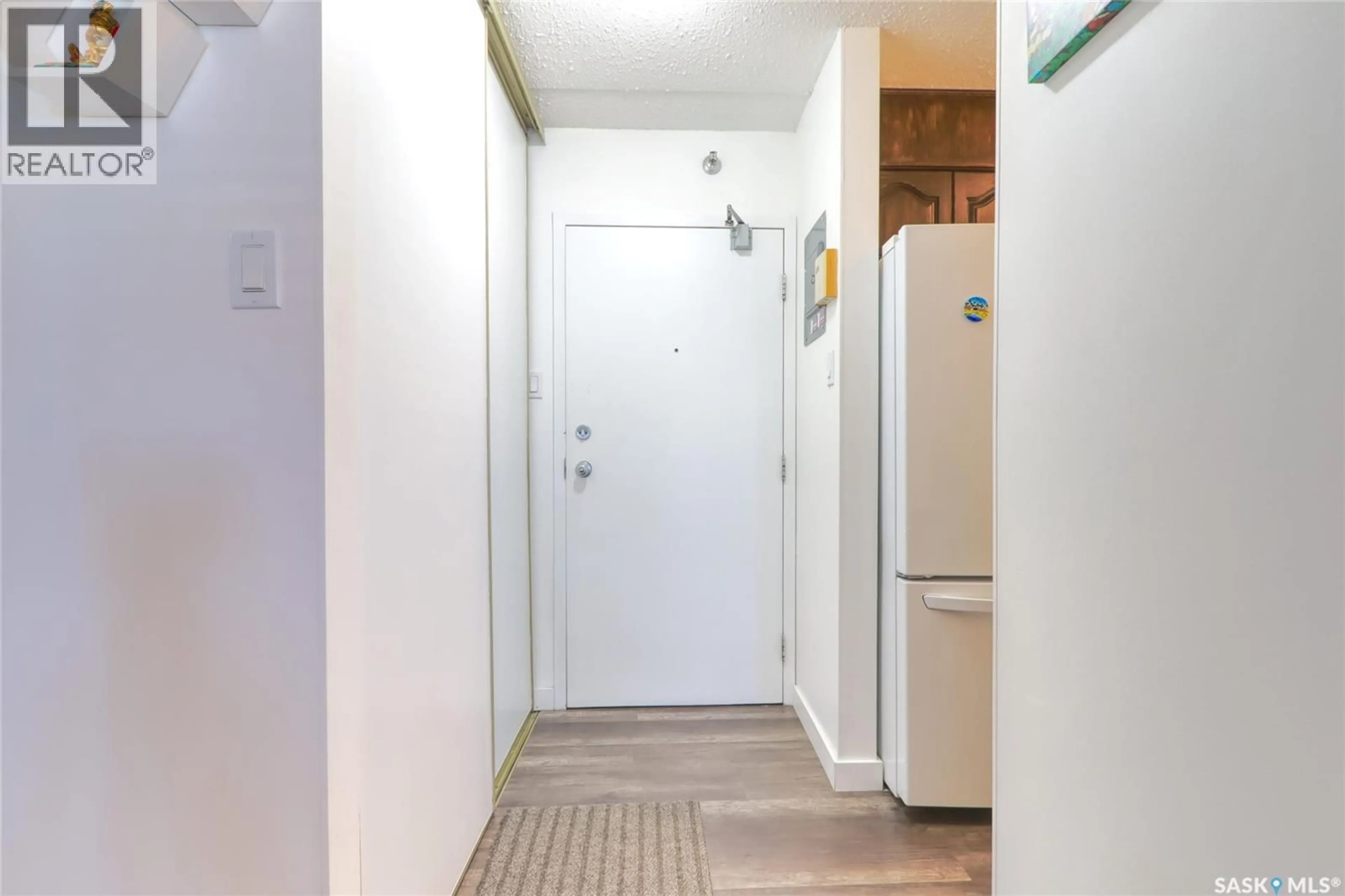 Indoor entryway for 4045 - 709 RAE STREET, Regina Saskatchewan S4S6Y8