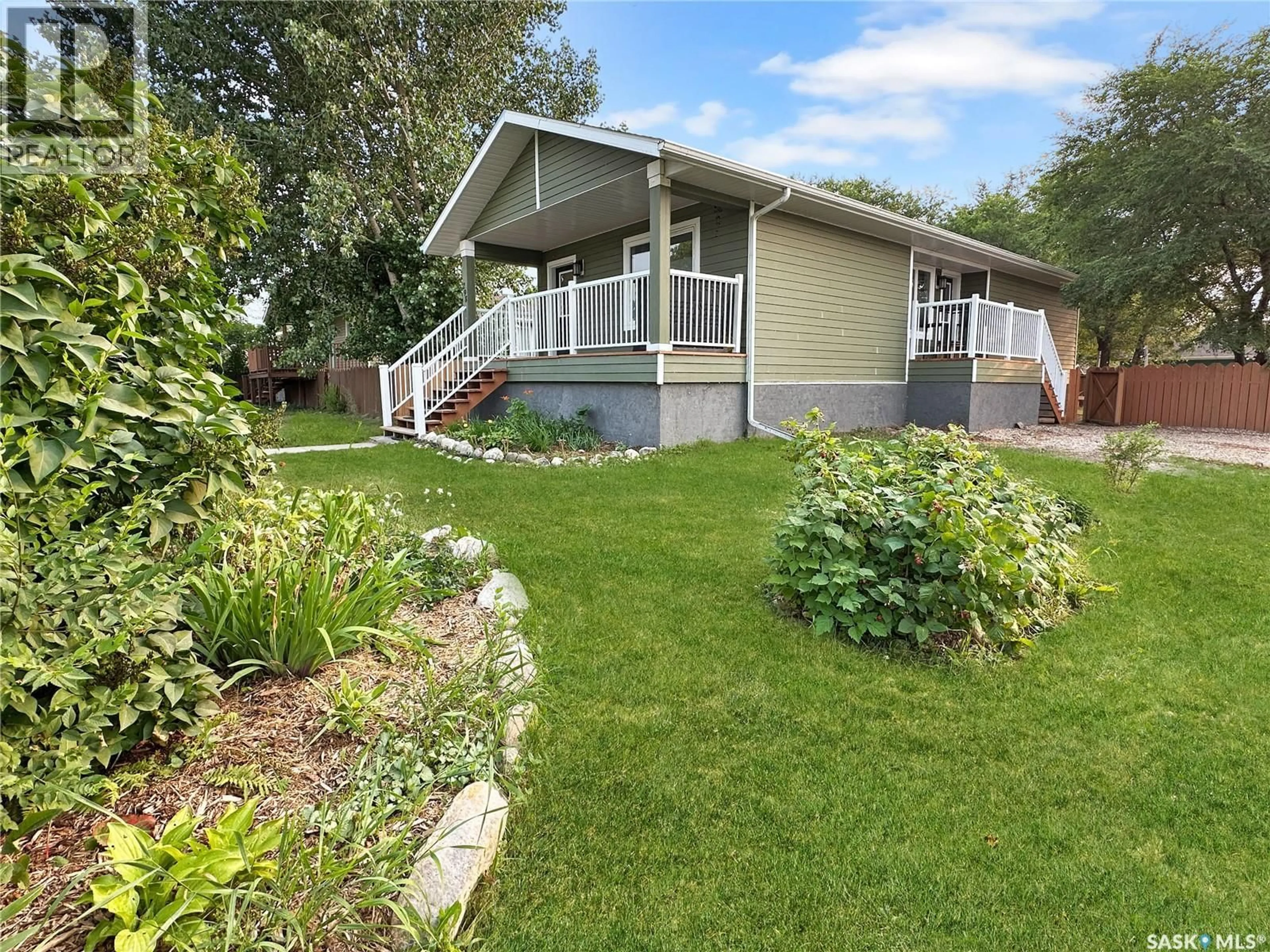 A pic from outside/outdoor area/front of a property/back of a property/a pic from drone, unknown for 298 CRAIGLEITH AVENUE, Fort Qu'Appelle Saskatchewan S0G1S0