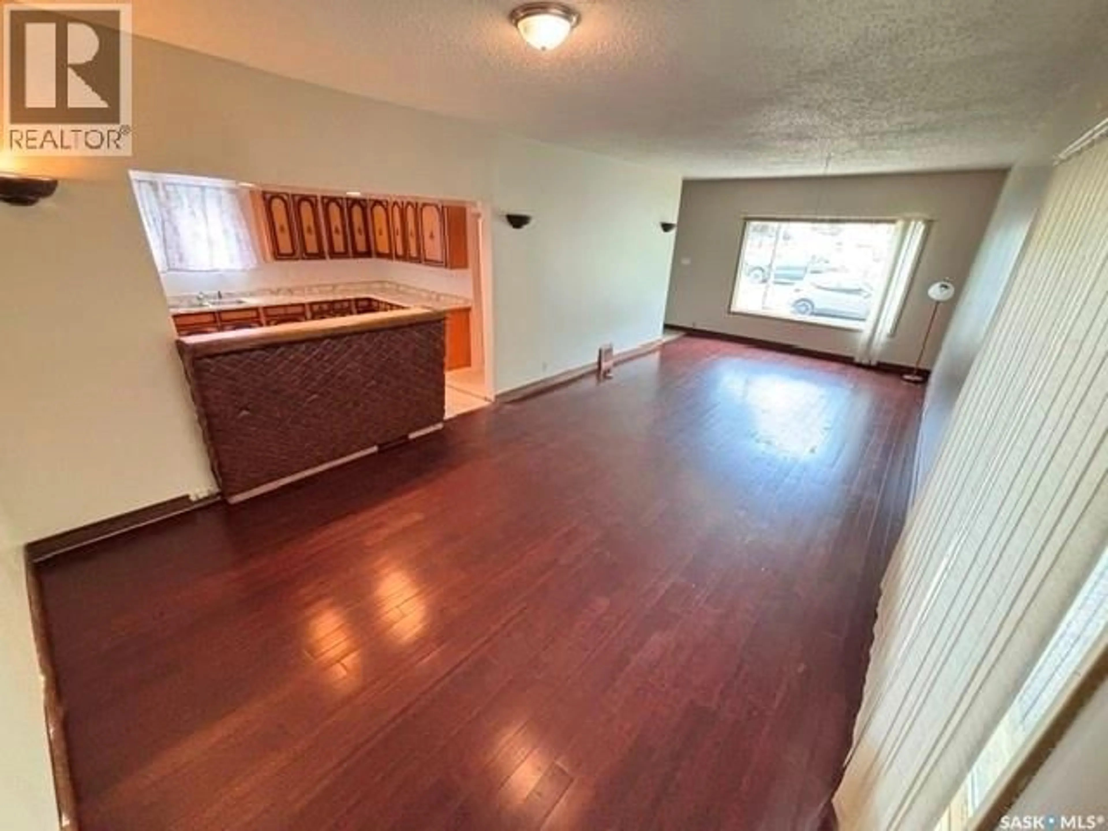 A pic of a room for 347 OMINICA STREET, Moose Jaw Saskatchewan S6H1X6