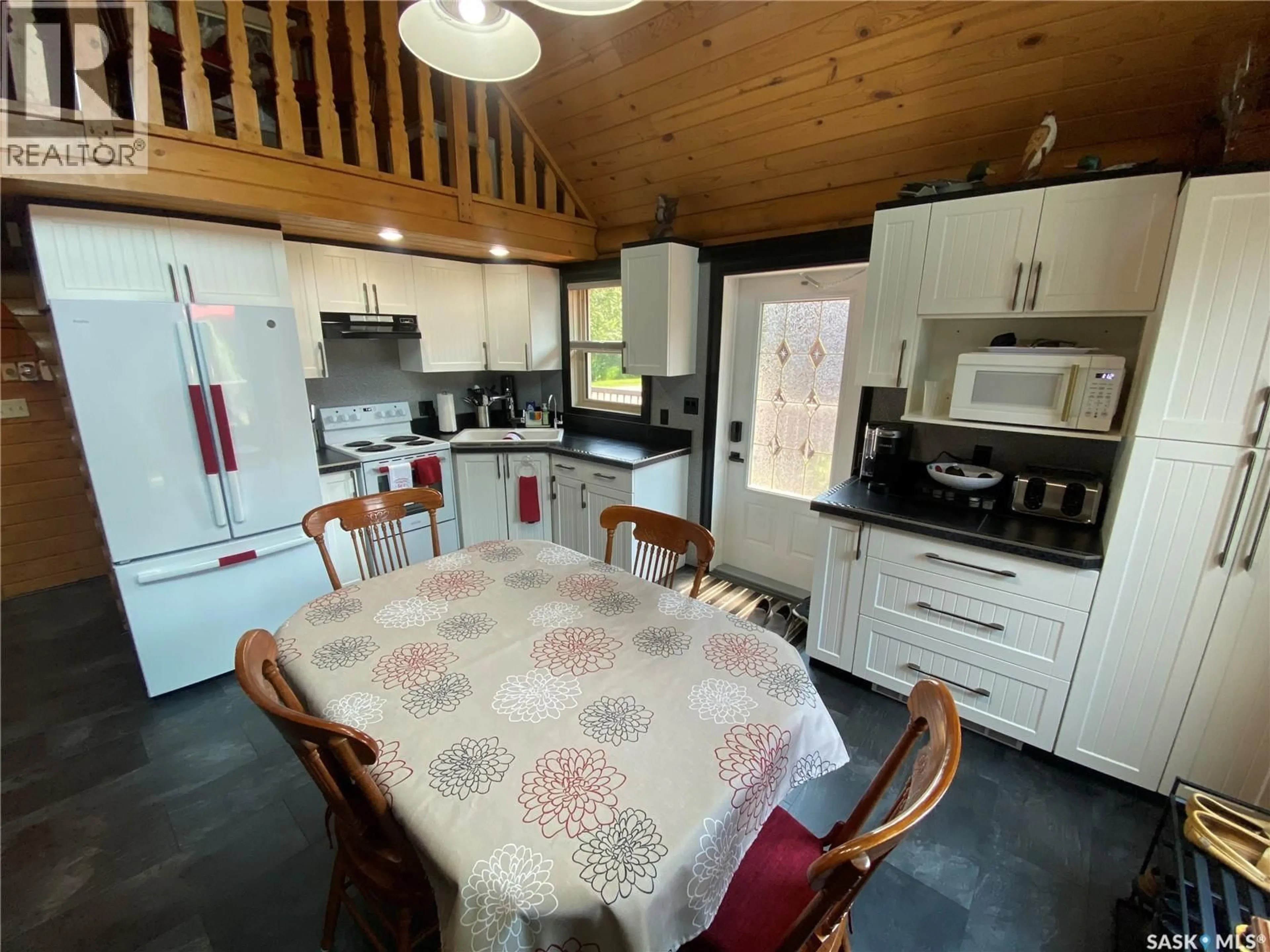 Standard kitchen, unknown for 1 - 14 SPIRITWOOD LANE, Good Spirit Lake Saskatchewan S0A0L0