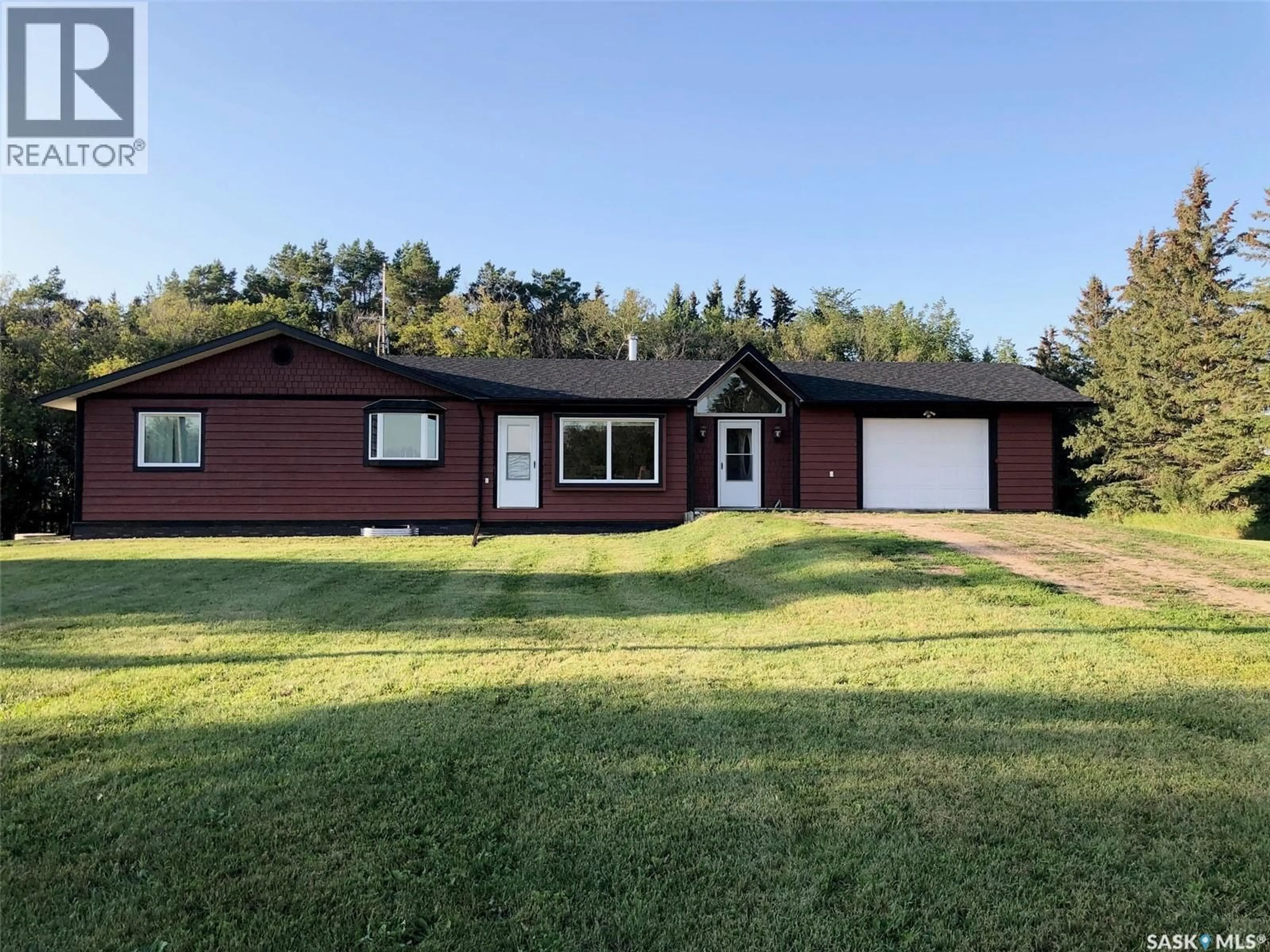 Home with vinyl exterior material, unknown for FISHER ACREAGE, Good Lake Rm No. 274 Saskatchewan S0A3V0