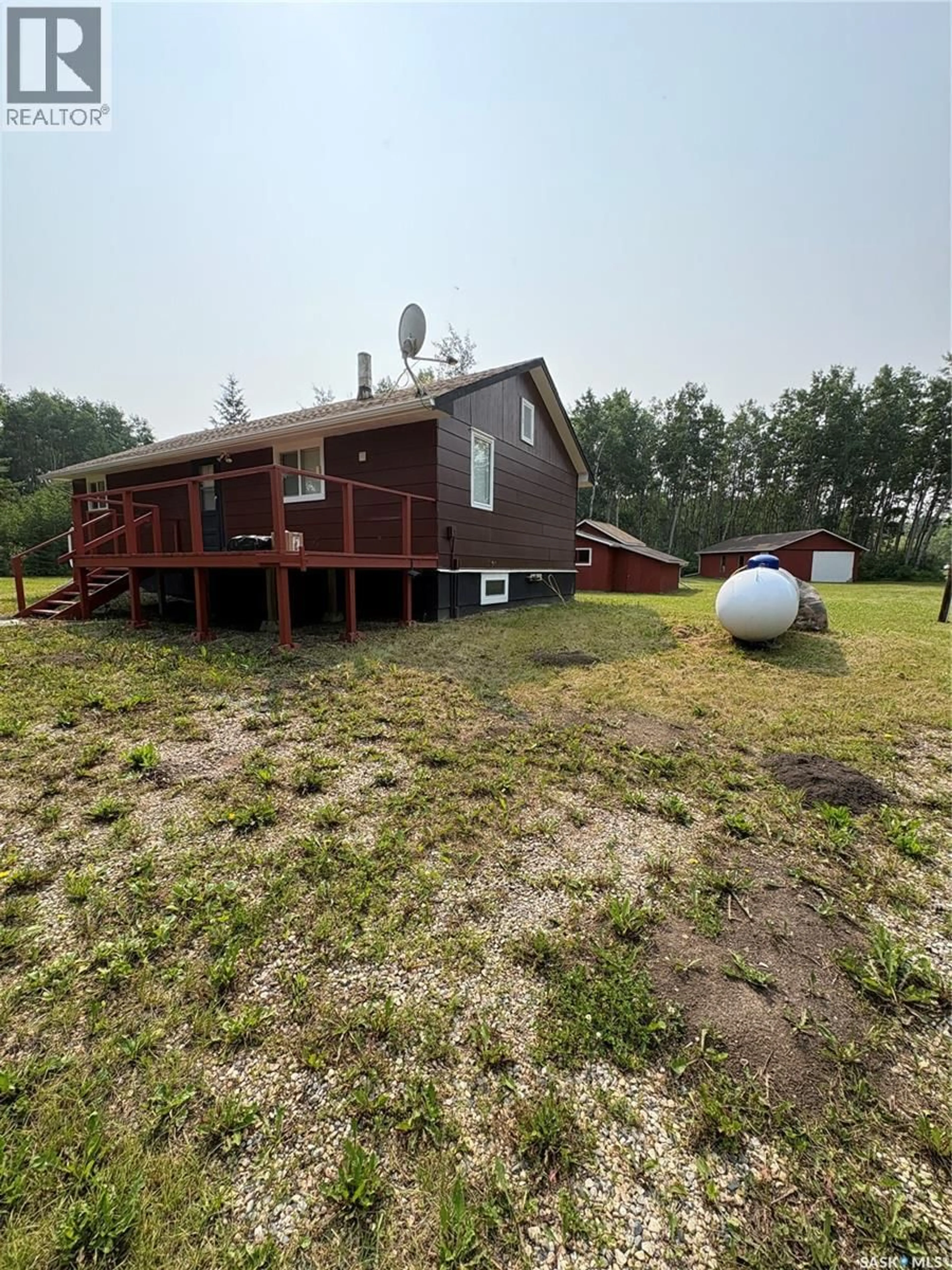 A pic from outside/outdoor area/front of a property/back of a property/a pic from drone, unknown for 2 CAWKWELL ACREAGE, Kelvington Saskatchewan S0A1W0