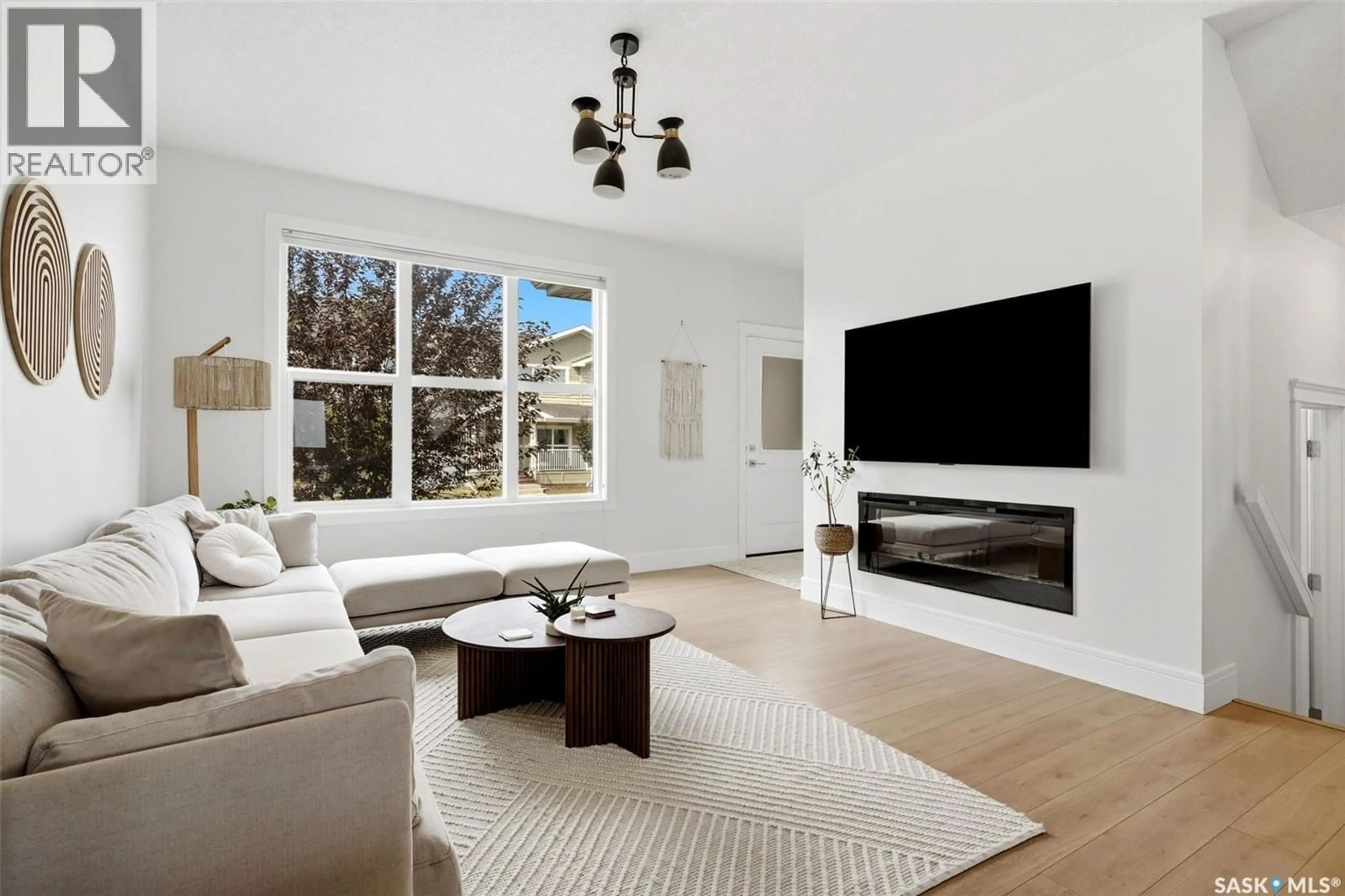 Living room with furniture, unknown for 5409 GREEN SILVERBERRY DRIVE, Regina Saskatchewan S4V3M5