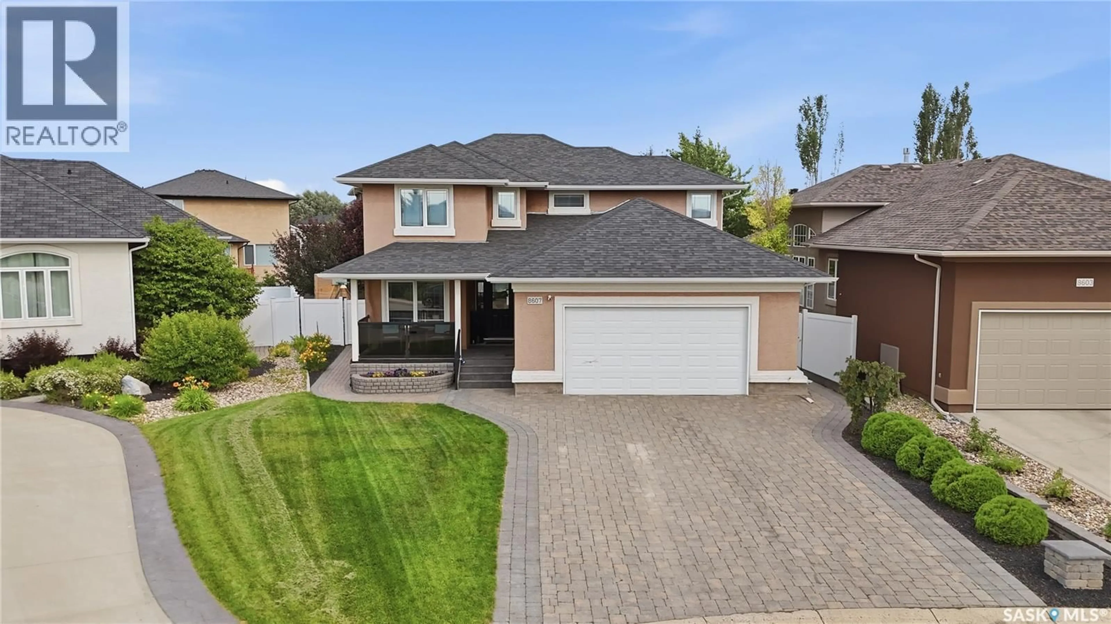 Unknown for 8607 WASCANA GARDENS LANE, Regina Saskatchewan S4V1G1