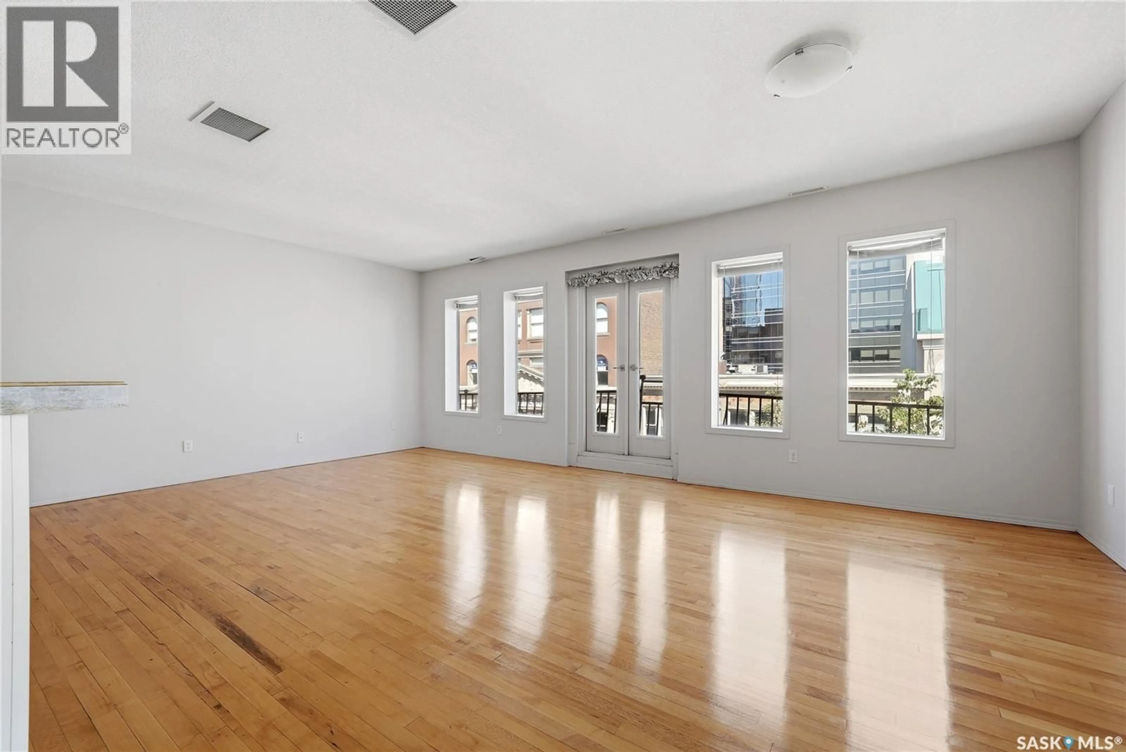 A pic of a room for 301 1836 SCARTH STREET, Regina Saskatchewan S4P2G3
