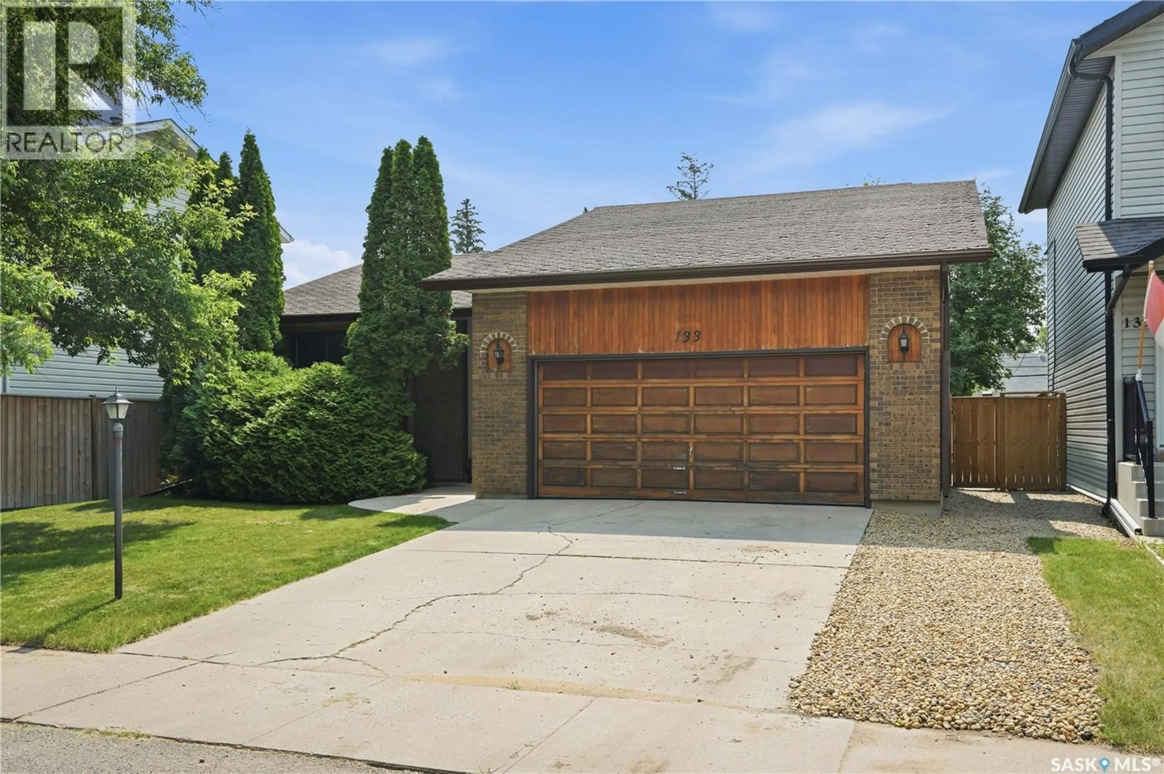 Indoor garage for 133 113TH STREET, Saskatoon Saskatchewan S7N1V9