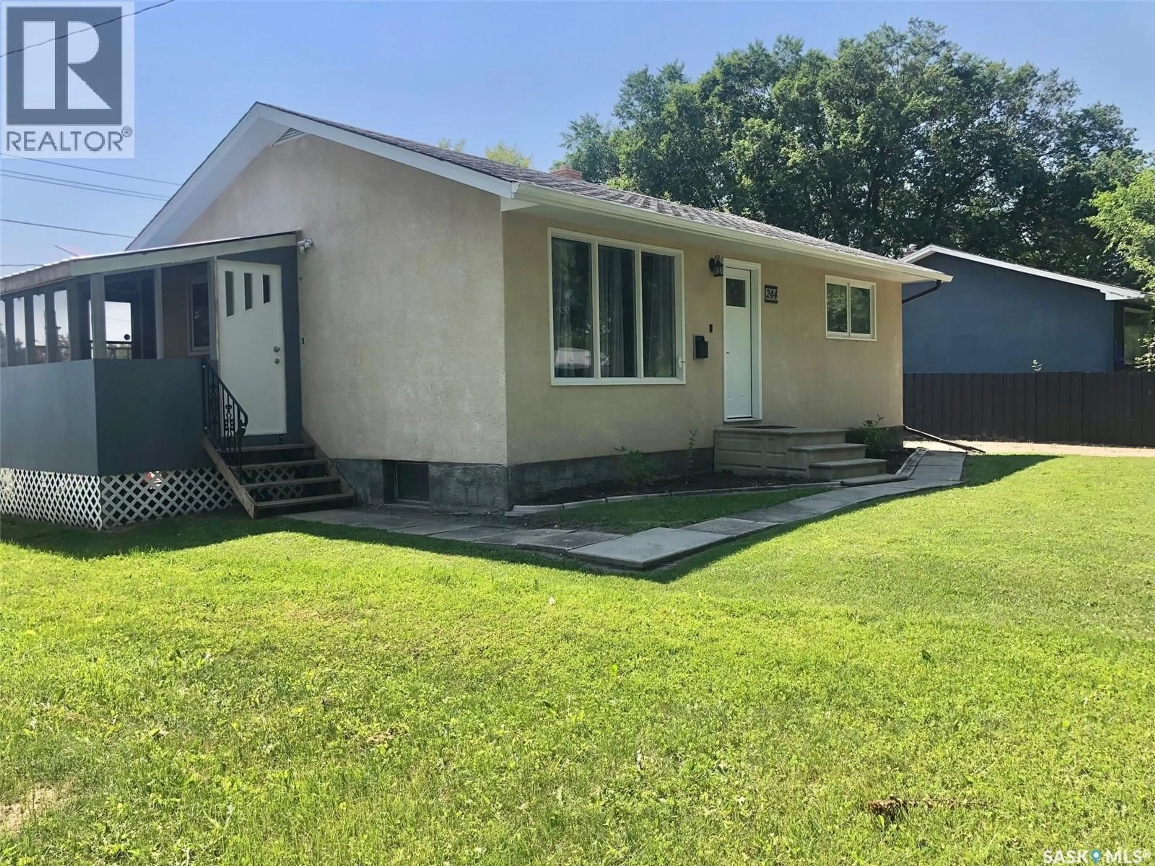 Home with vinyl exterior material, street for 244 NORTHERN AVENUE, Canora Saskatchewan S0A0L0