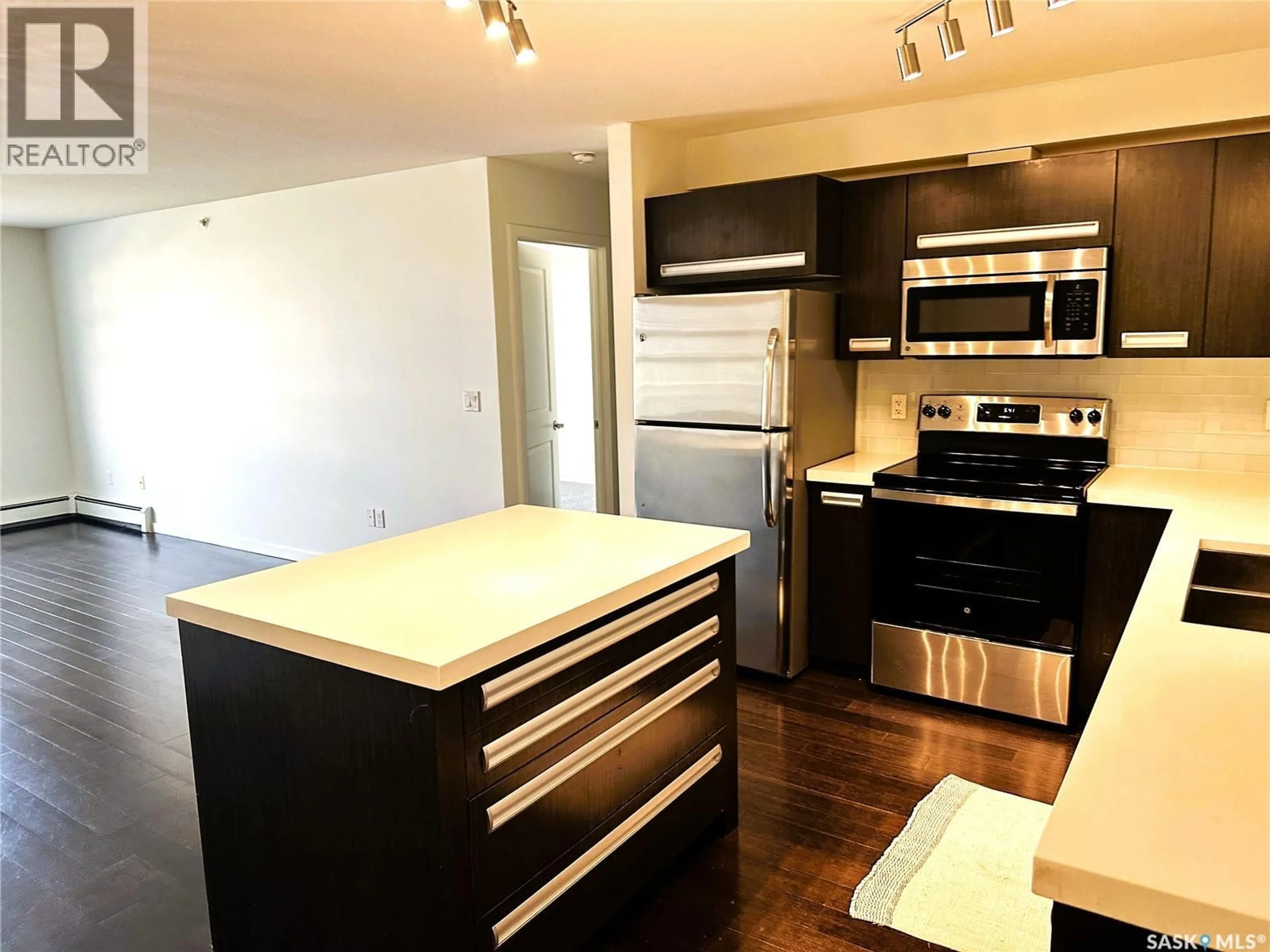 Unknown for 313 1640 DAKOTA DRIVE, Regina Saskatchewan S4Z0A4
