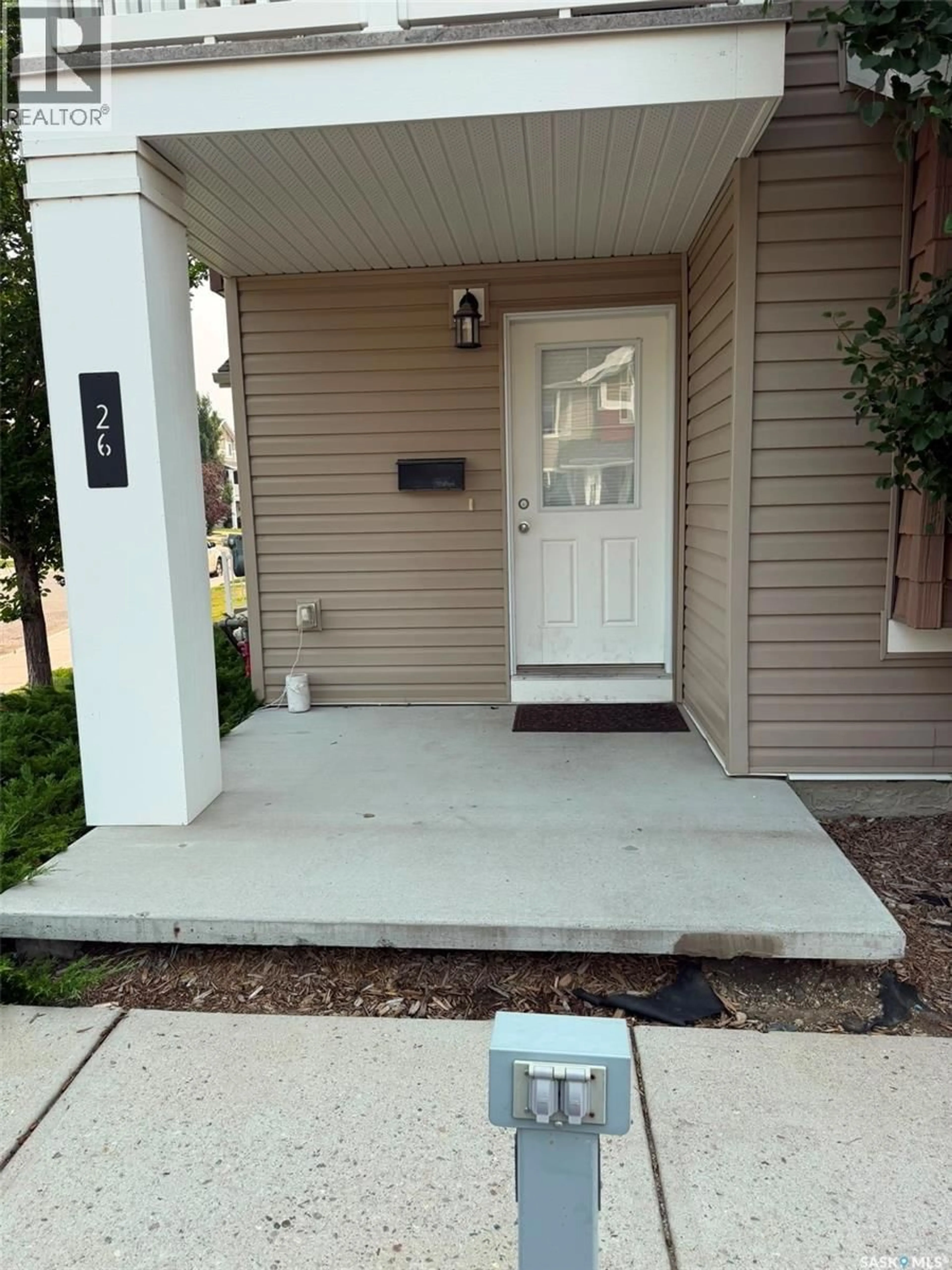Indoor entryway for 26 - 5742 GORDON ROAD, Regina Saskatchewan S4W0M1