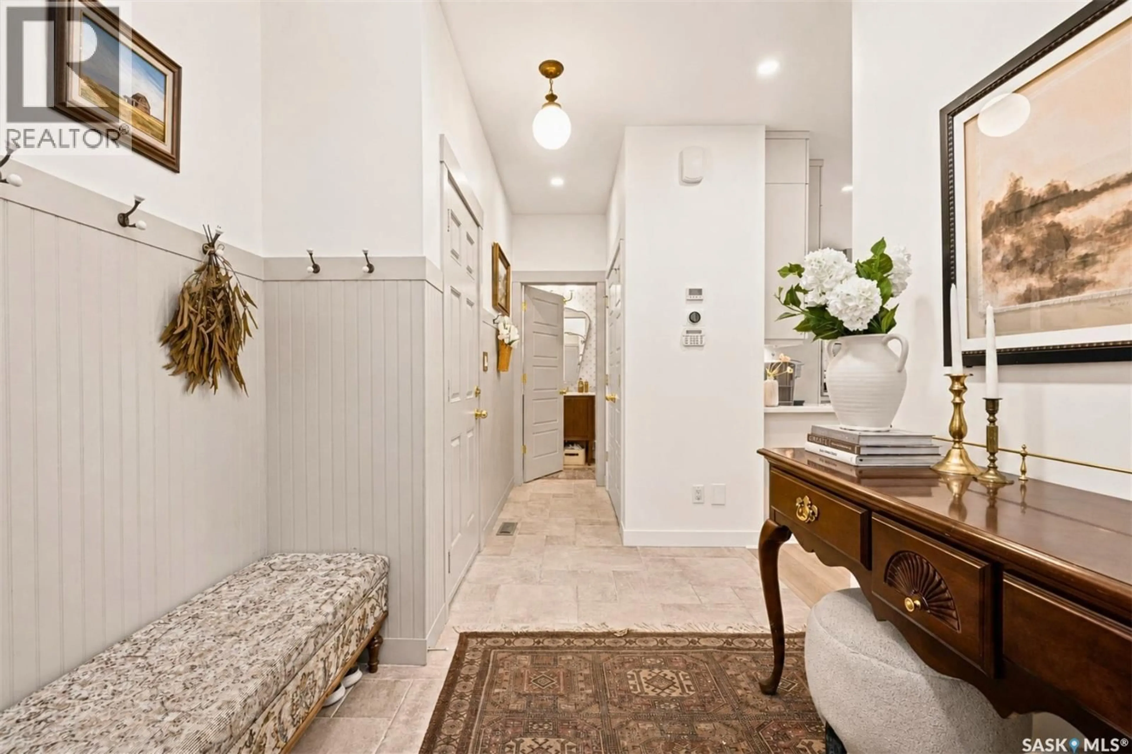 Indoor entryway for 4834 LIBERTY STREET, Regina Saskatchewan S4W0K1
