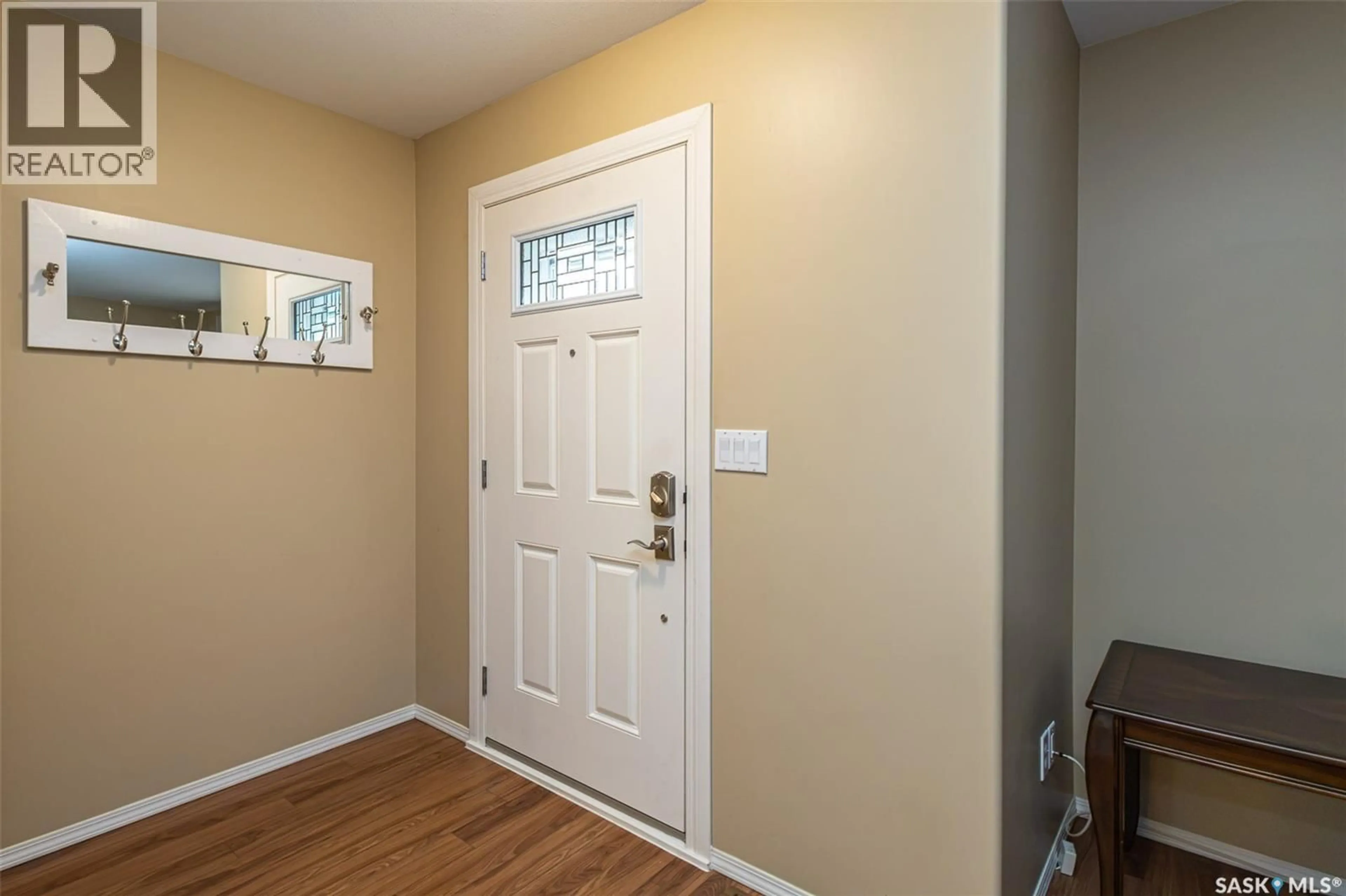 Indoor entryway for 156 203 HEROLD TERRACE, Saskatoon Saskatchewan S7V1H8