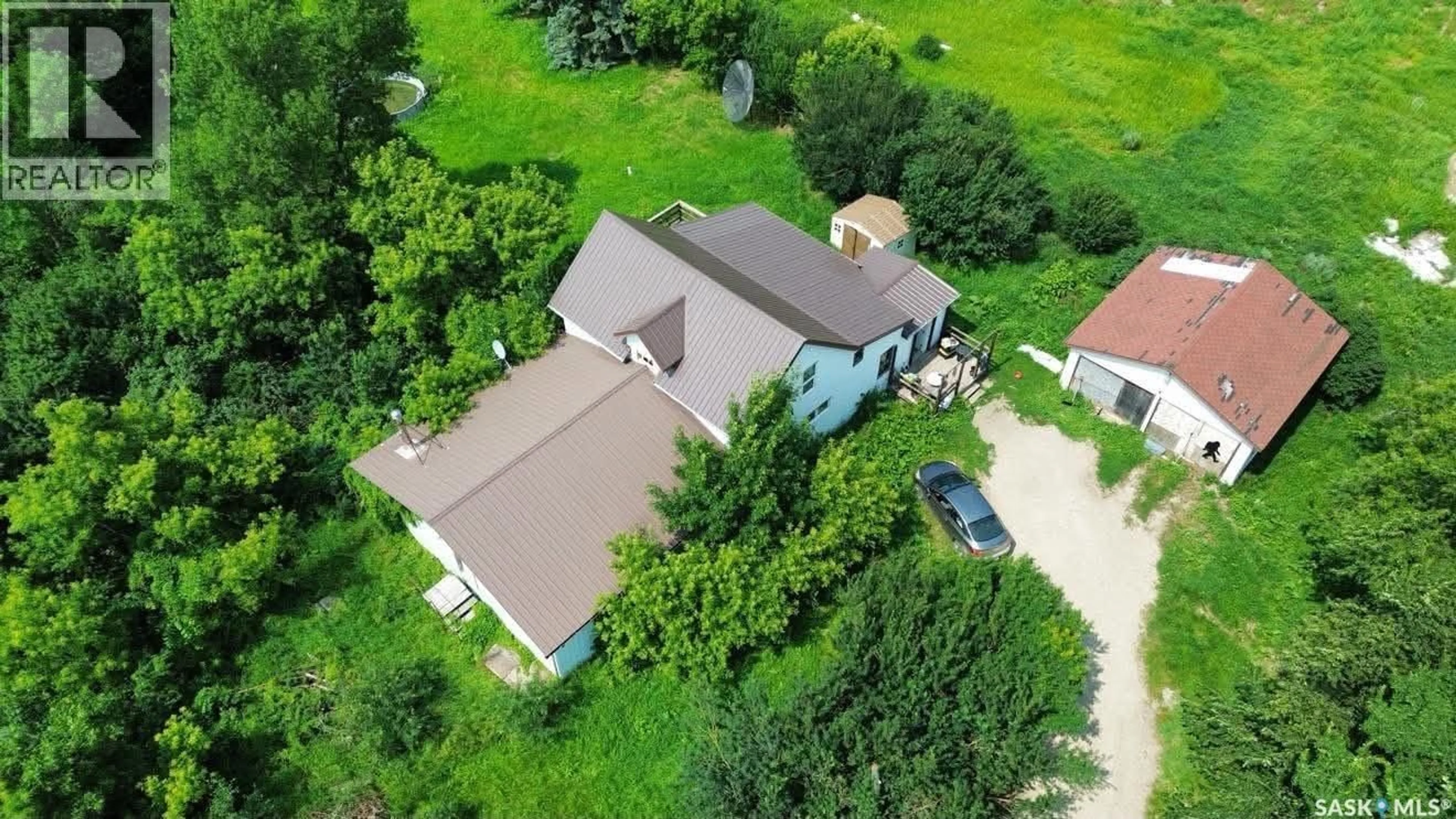 A pic from outside/outdoor area/front of a property/back of a property/a pic from drone, street for S & P ACRES, Percival Saskatchewan S0G5C0