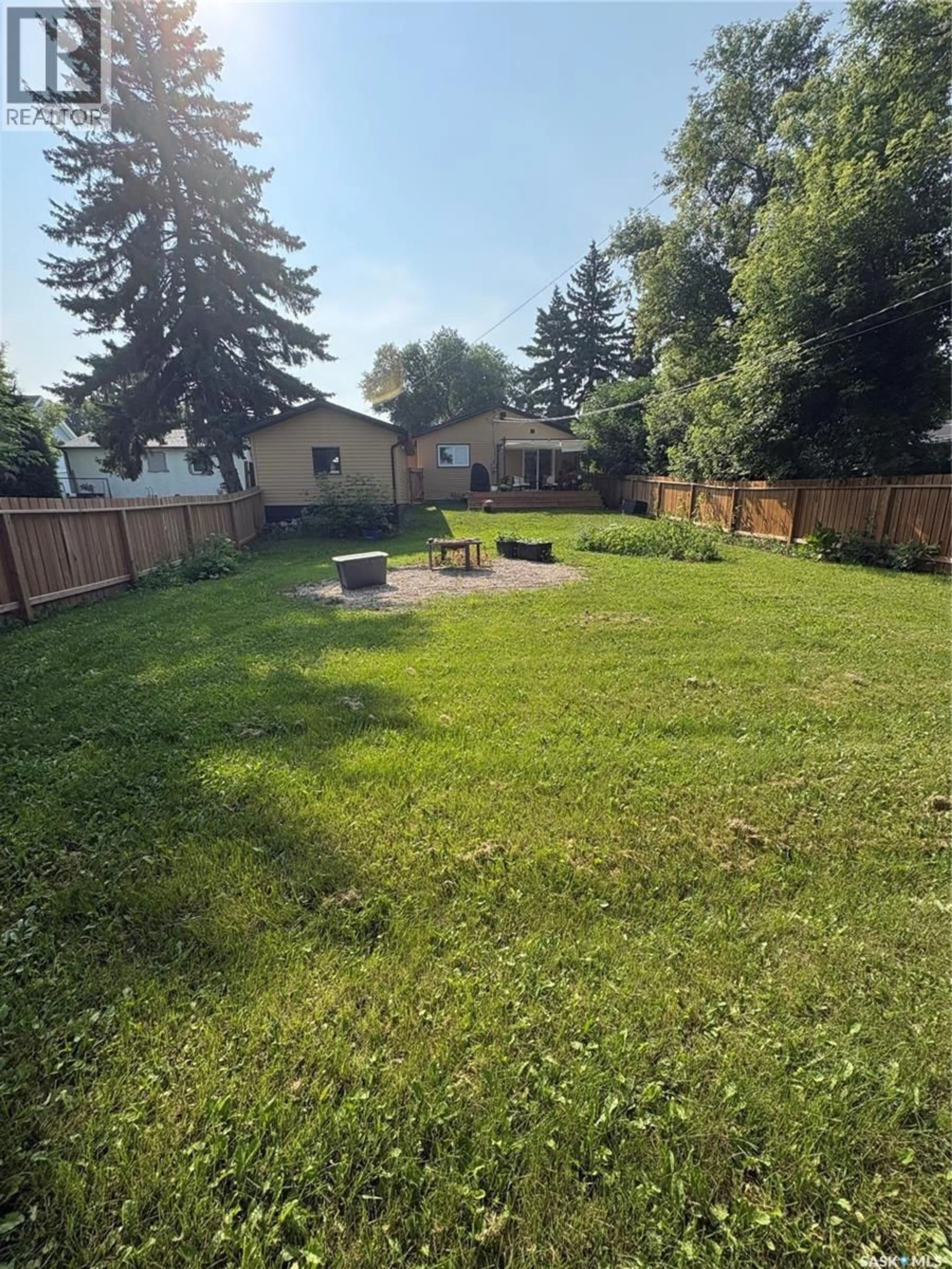 Patio, street for 73 FRANKLIN AVENUE, Yorkton Saskatchewan S3N4C6