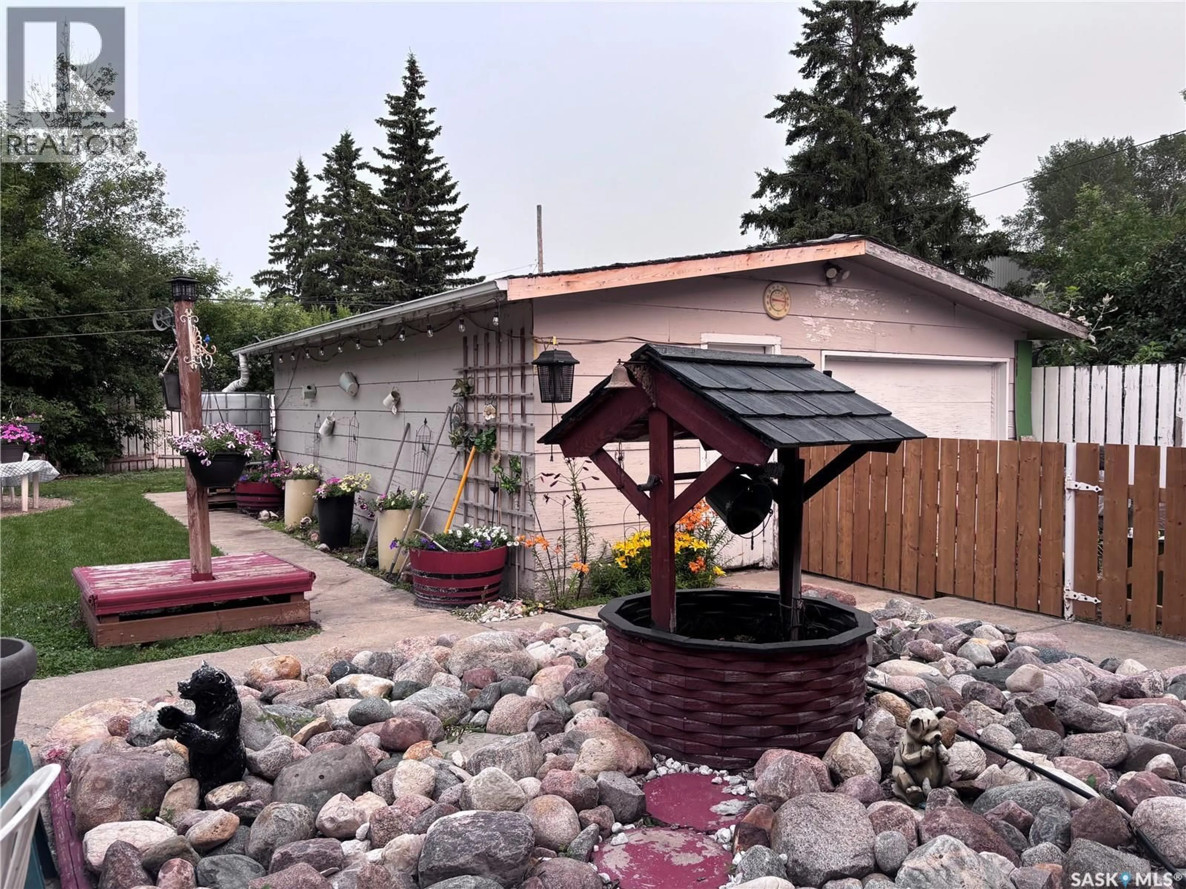 Patio, mountain view for 220 4TH STREET, Dalmeny Saskatchewan S0K1E0