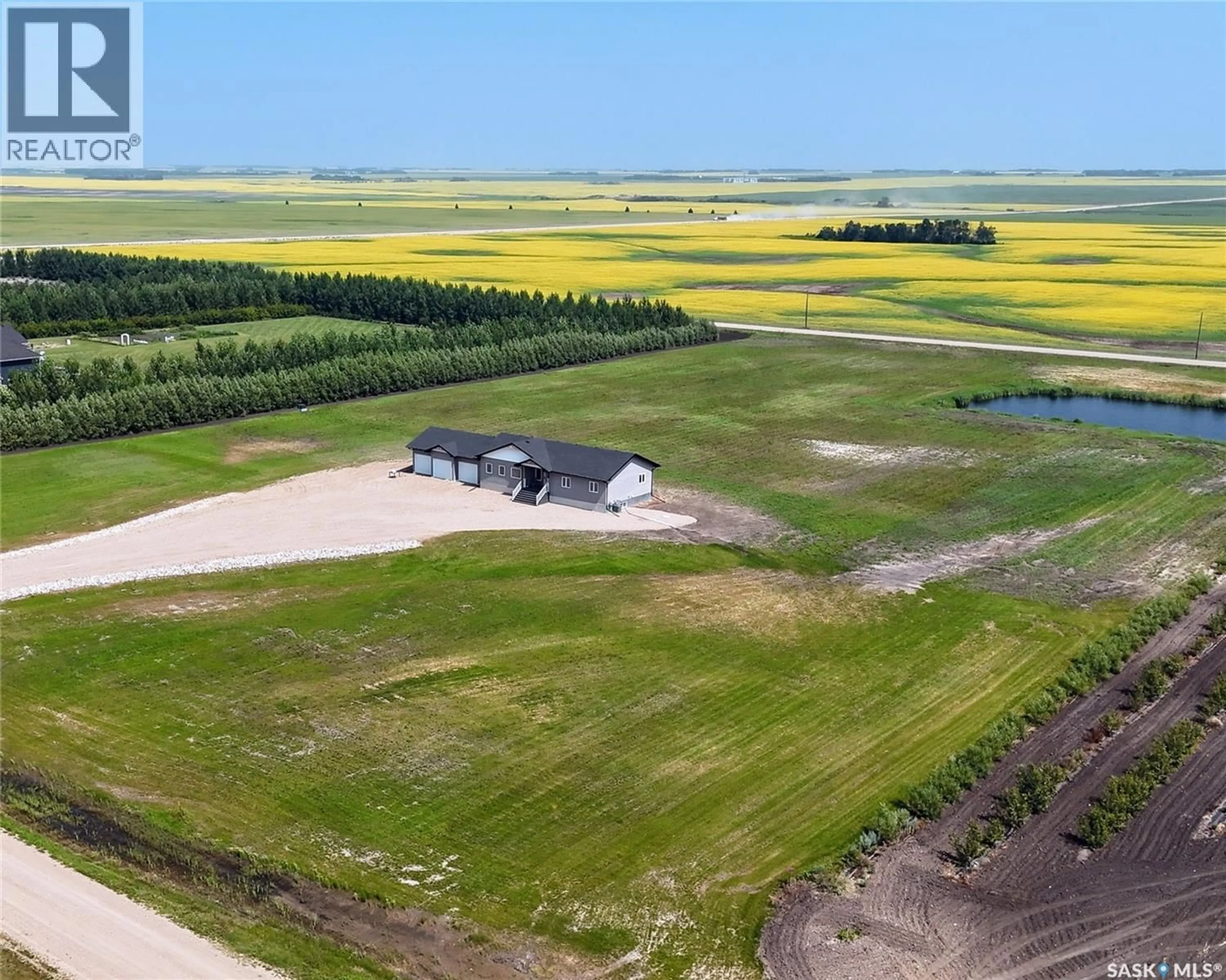 A pic from outside/outdoor area/front of a property/back of a property/a pic from drone, water/lake/river/ocean view for 8 GEORGE DRIVE, Humboldt Rm No. 370 Saskatchewan S0K2A0