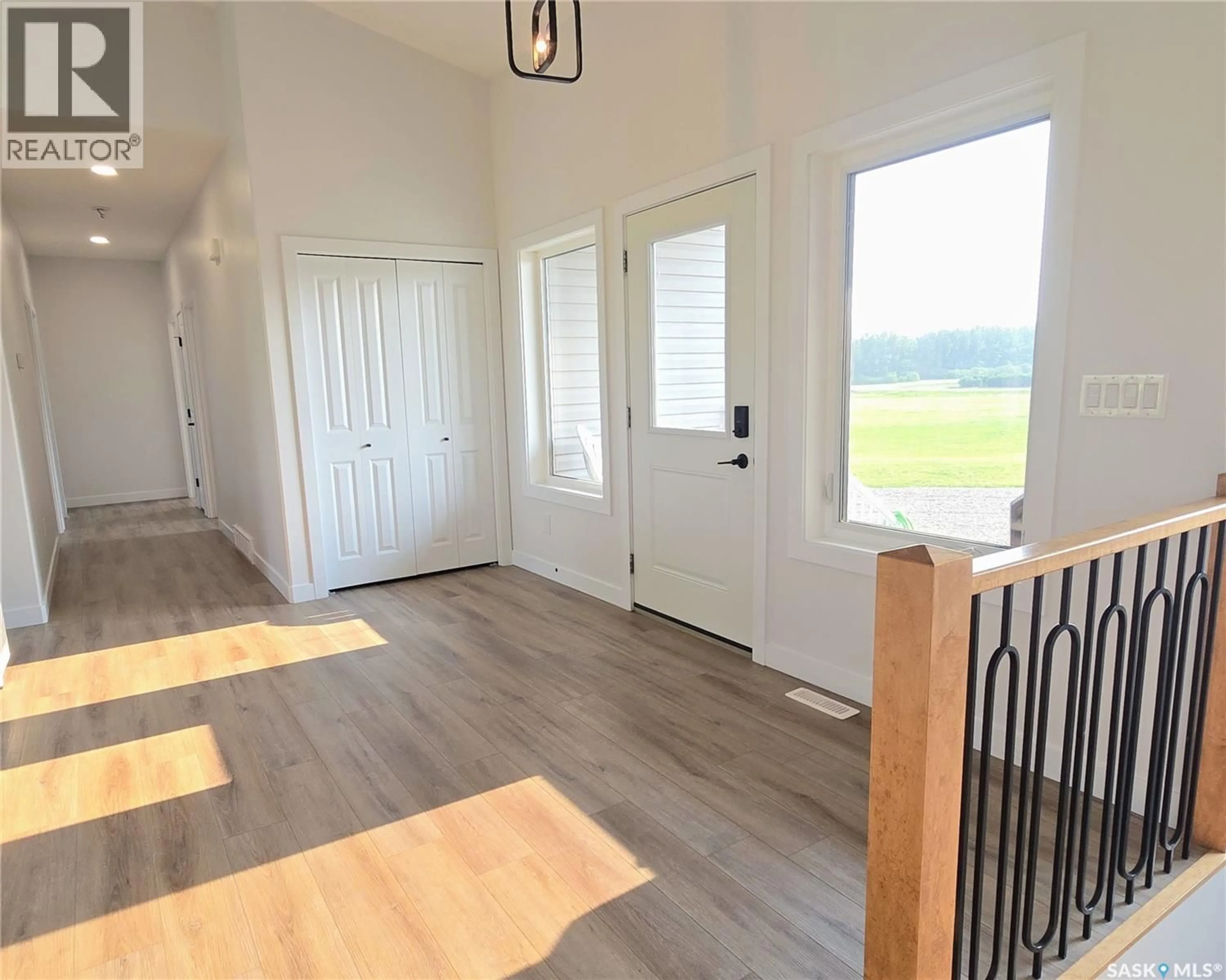 Indoor entryway for 8 GEORGE DRIVE, Humboldt Rm No. 370 Saskatchewan S0K2A0