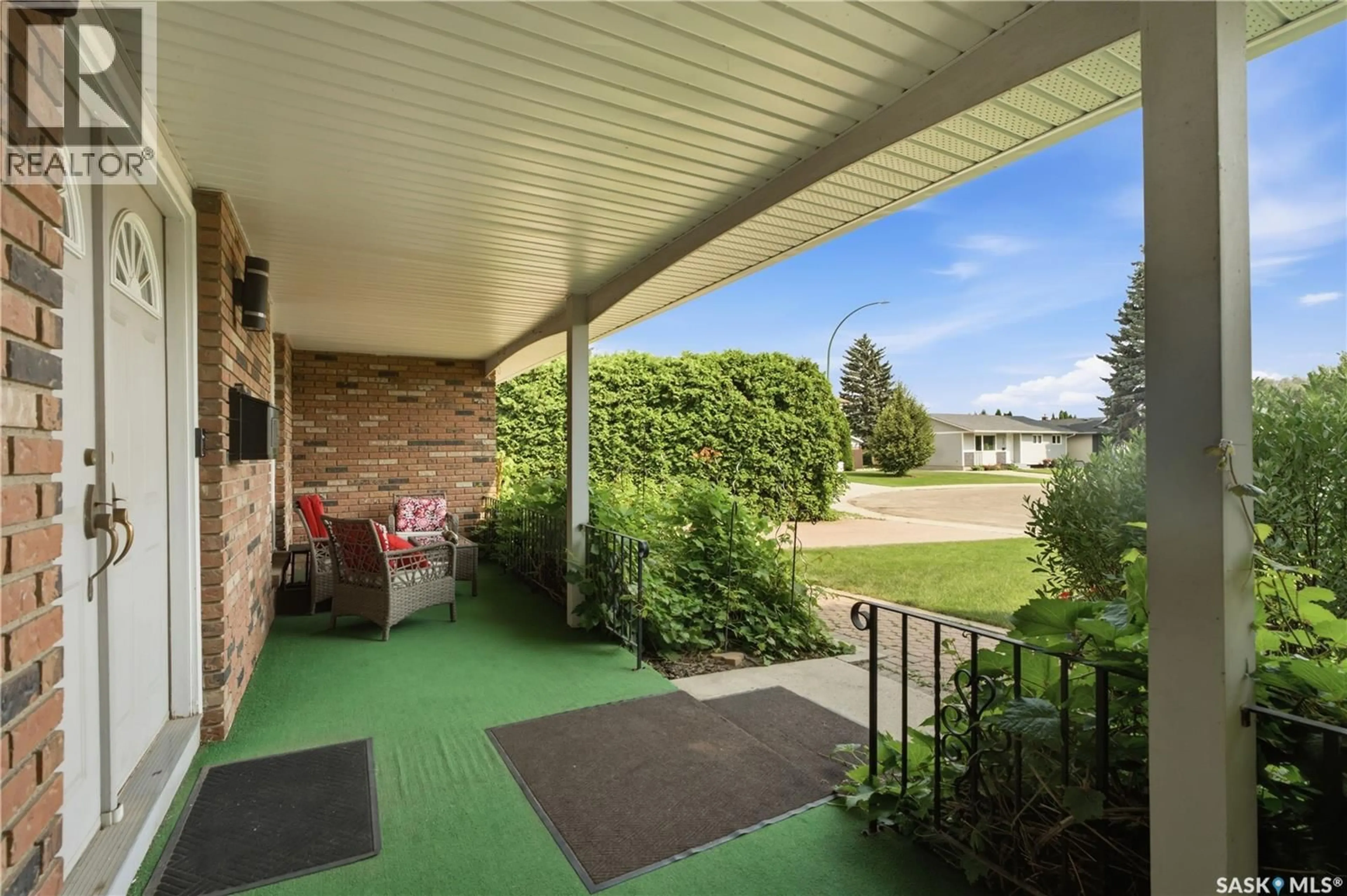 Patio, street for 225 CLEARWATER COURT, Saskatoon Saskatchewan S7K3Y9