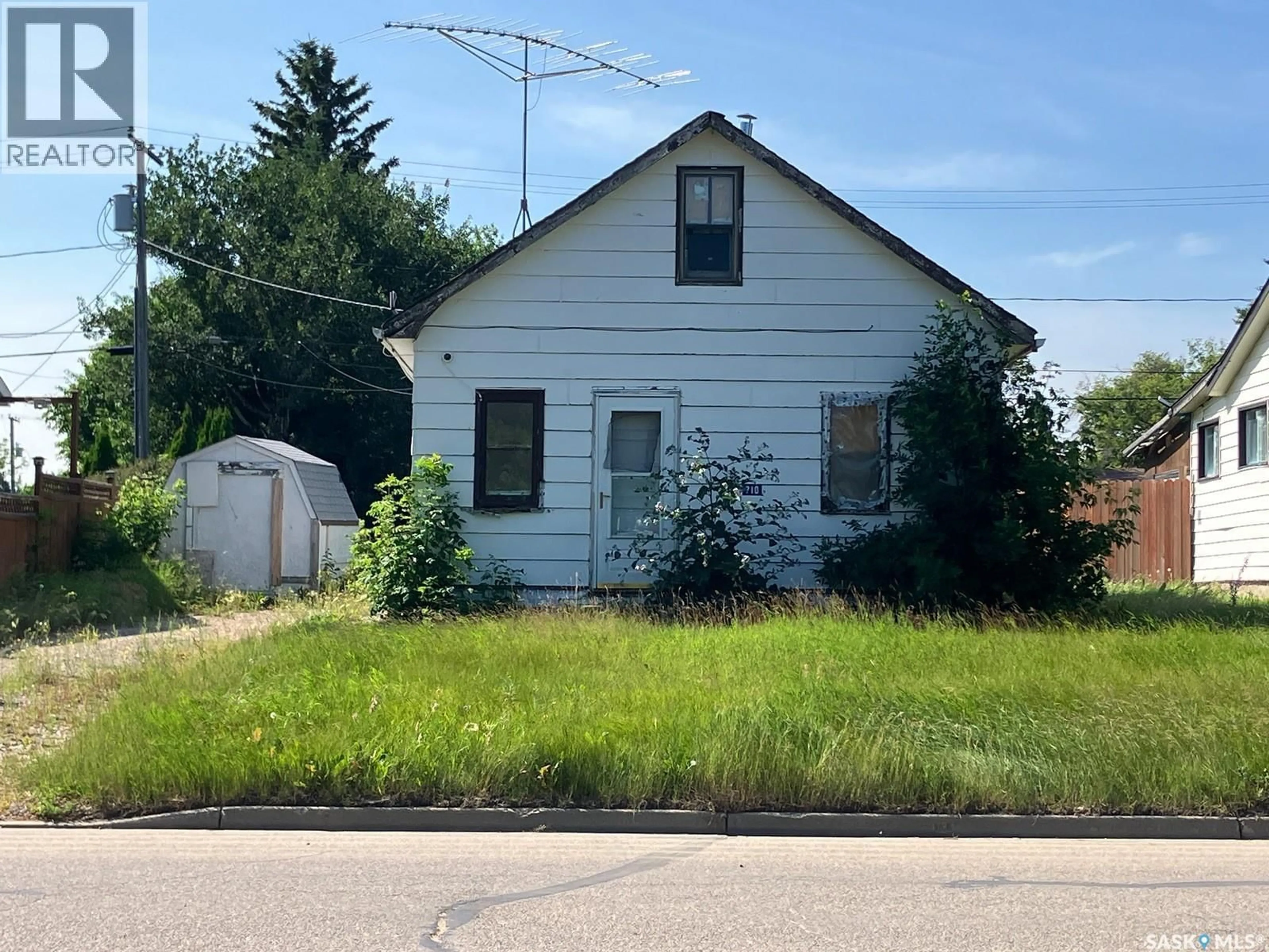 Unknown for 710 9TH AVENUE, Nipawin Saskatchewan S0E1E0